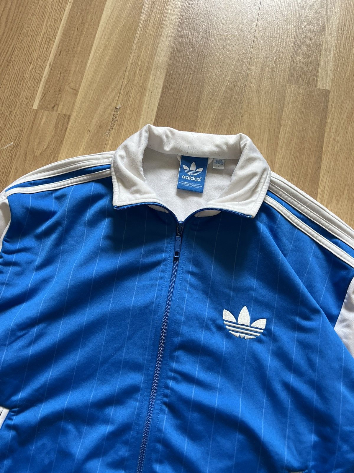 Adidas Adidas original vintage track jacket 90s y2k style archive Size US L / EU 52-54 / 3 - 4 Thumbnail