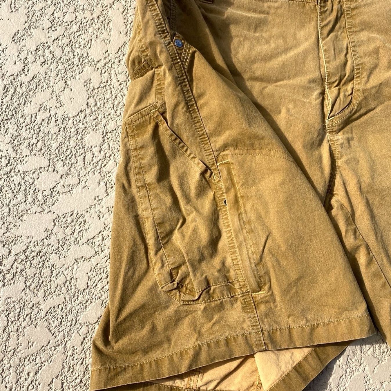 Vintage Kuhl Mens Shorts Cargo Vintage Patina Size 38 11" Inseam Casual Regular Knit/Cotton Blend Cargo Pocket Logo Belt Loops Brown Mens Size US 38 / EU 54 - 2 Thumbnail