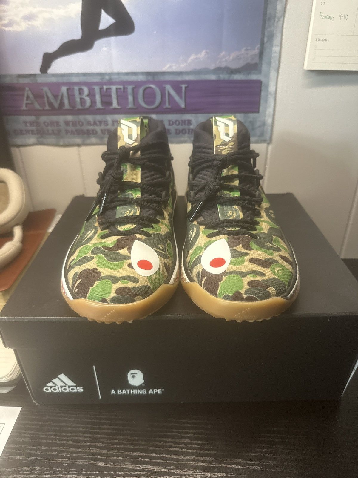 Adidas × Bape Dame 4 x A Bathing Ape Size US 7 / EU 40 - 1 Thumbnail