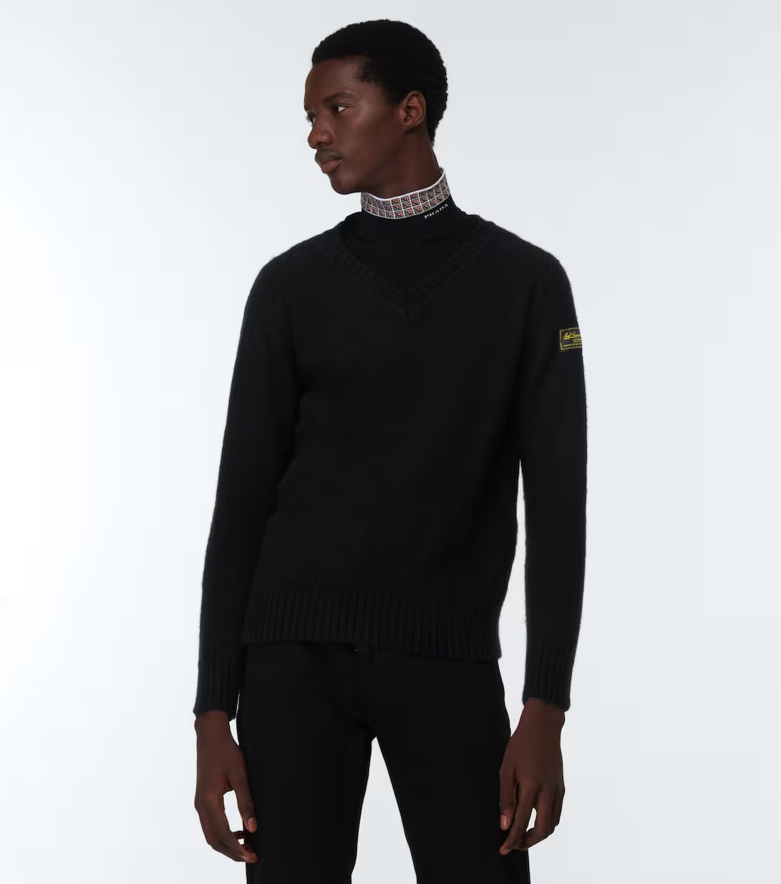 Raf Simons o1y0325 Logo V-neck Sweater in Black Size US S / EU 44-46 / 1 - 3 Thumbnail