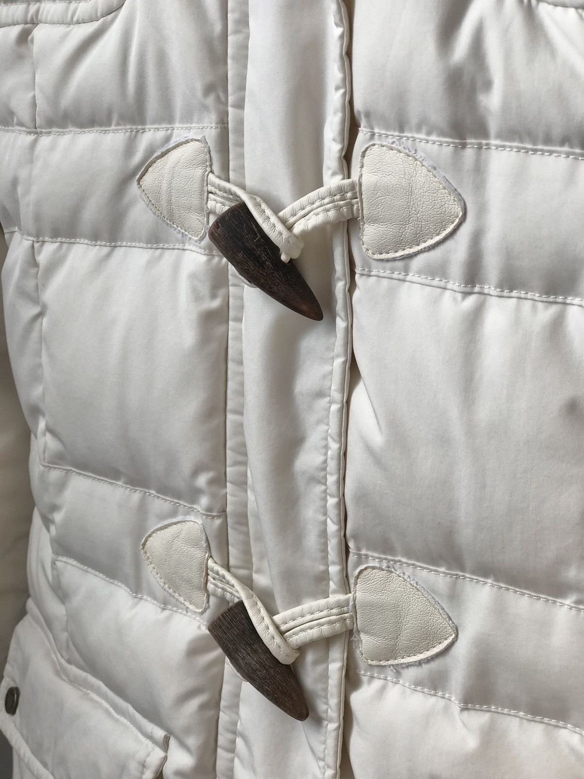 Moncler × Vintage Vintage Moncler Down Puffer Cream Jacket for Girls Size XXS / US 00 / IT 34 - 5 Thumbnail