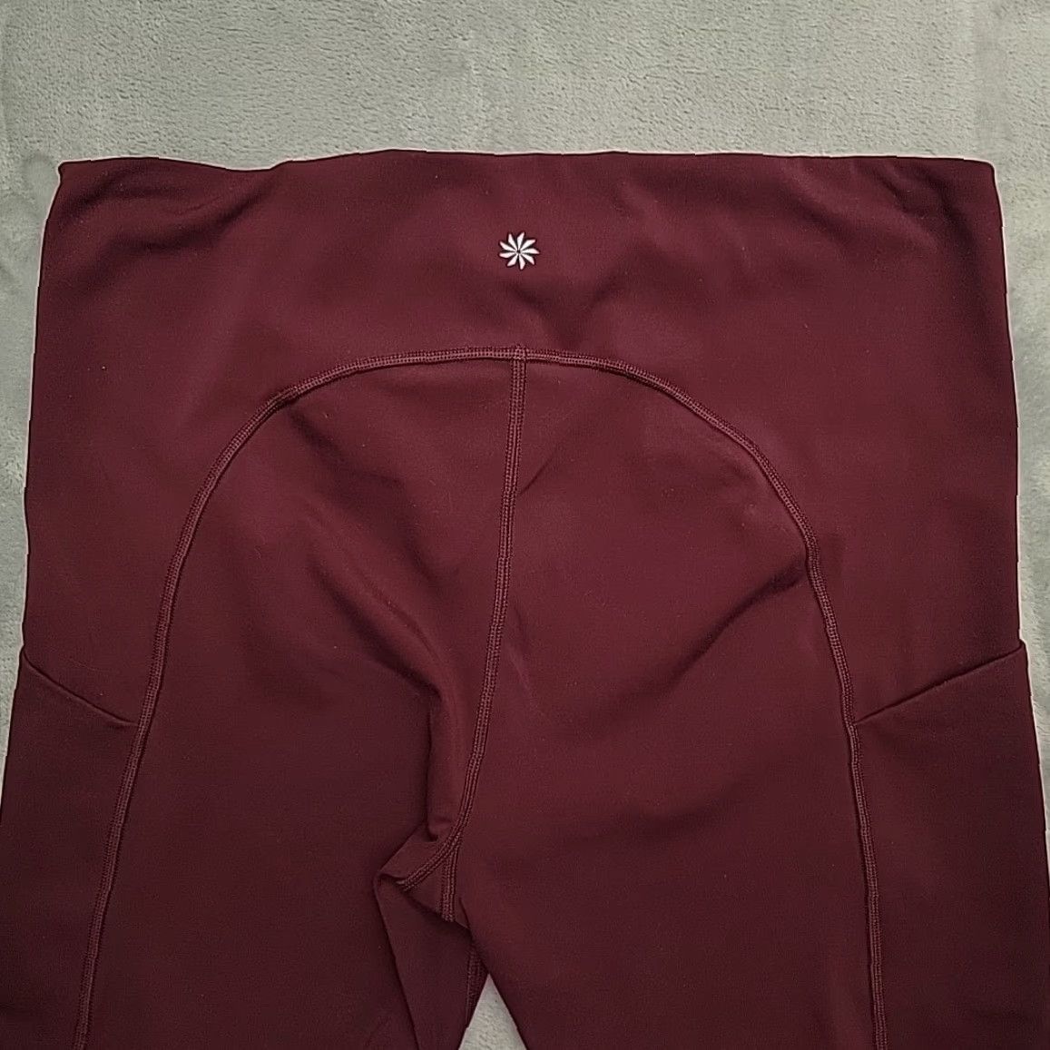 Athleta VINTAGE Athleta Leggings Womens Large Maroon Ultimate Stash Pocket 7/8 Performance Tight Shirt Womens L Maroon USA Sports Elastic Waist Pattern: Solid Size 36" / US 14 / IT 50 - 6 Thumbnail
