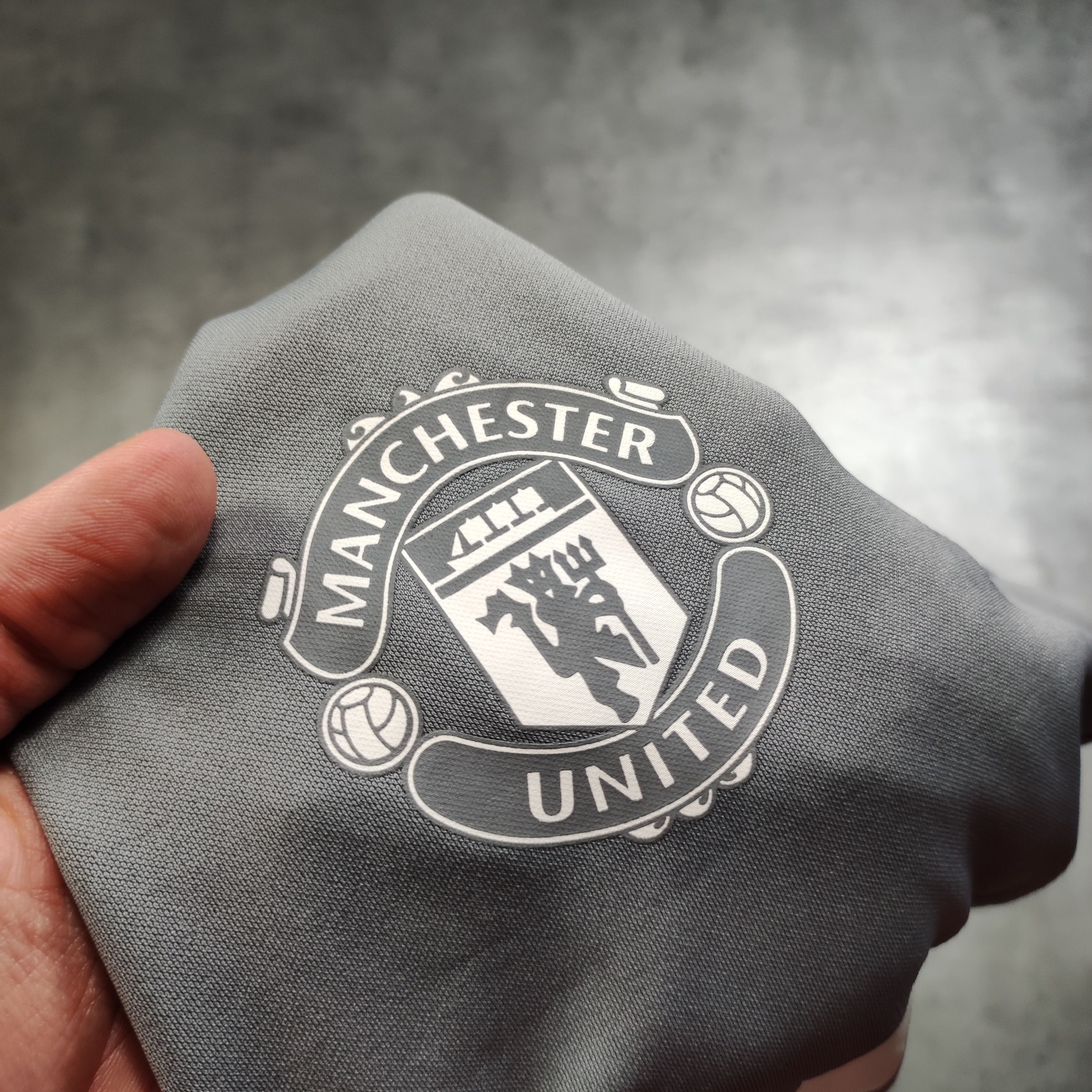Adidas RARE Adidas Manchester United Training AdiZero Football Kit Size US XL / EU 56 / 4 - 6 Thumbnail