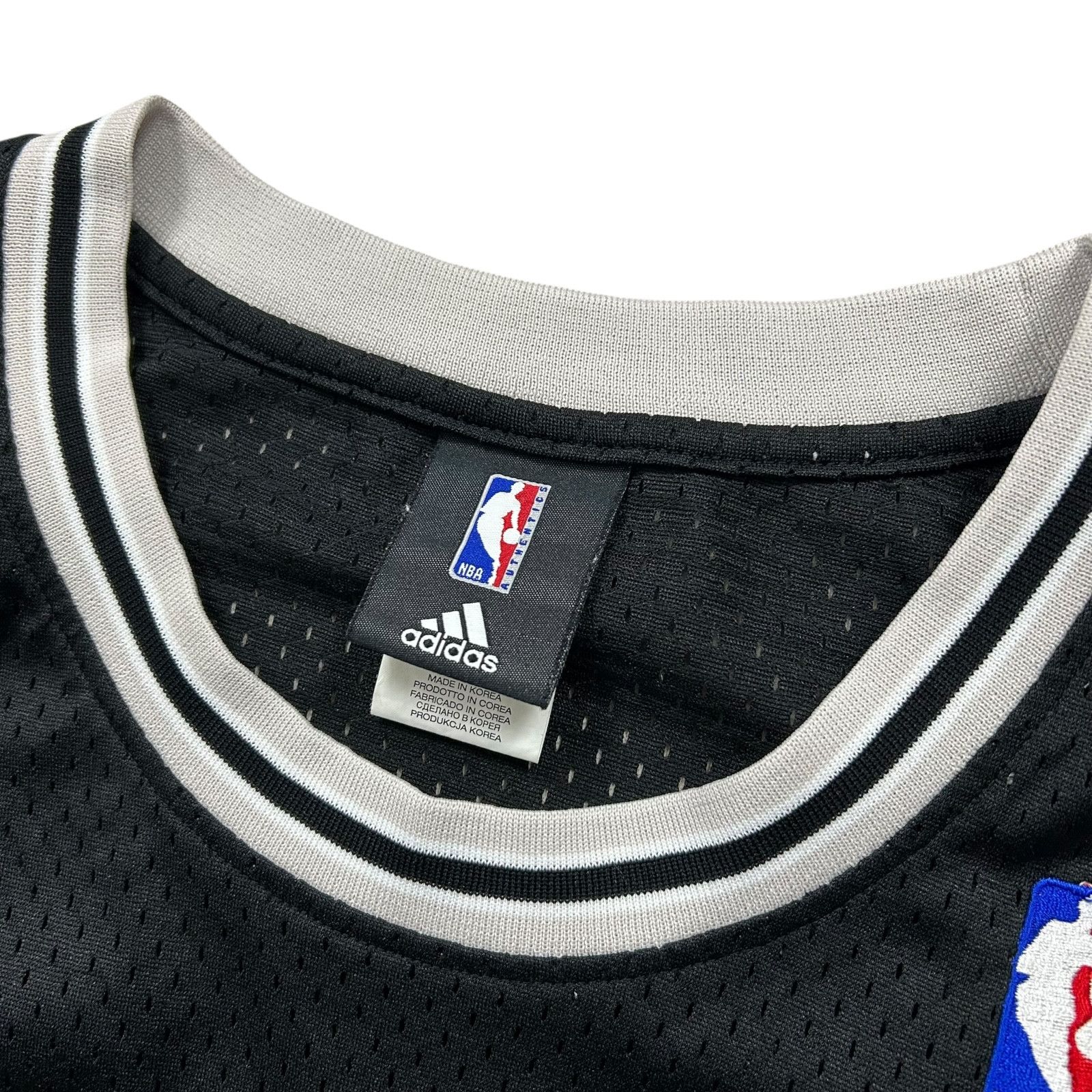 NBA SAN ANTONIO SPURS TIM DUNCAN #16 ADIDAS SWINGMAN JERSEY Size US L / EU 52-54 / 3 - 4 Thumbnail