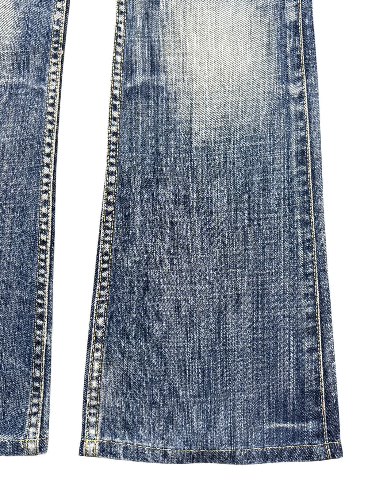 If Six Was Nine Vintage Michel Klein Blue Faded Wash Distress Wide Leg Flare Size US 30 / EU 46 - 8 Thumbnail