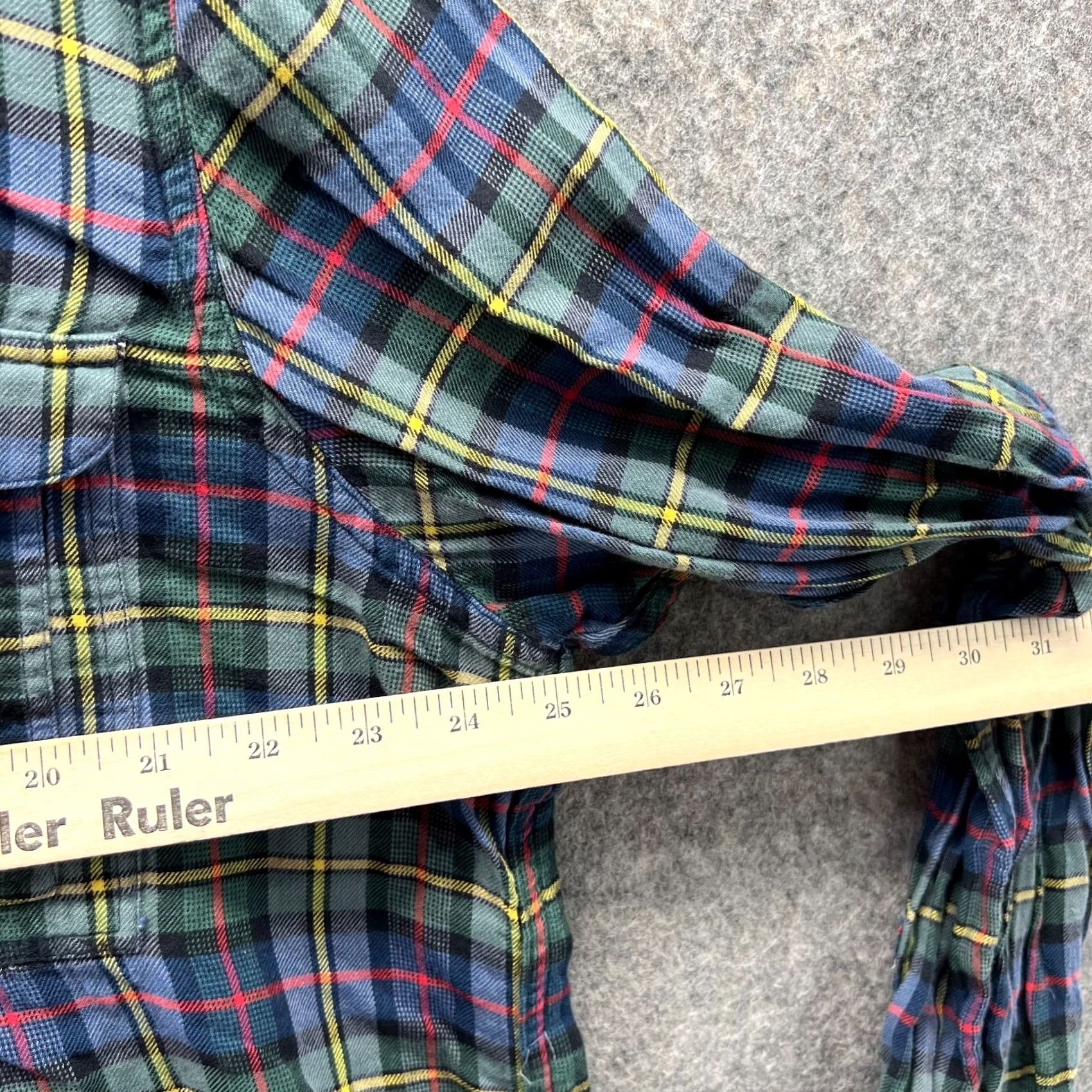 Polo Ralph Lauren Polo Ralph Lauren Shirt Men XL Flannel Green Purple Plaid Button Down Vintage Size US XL / EU 56 / 4 - 3 Thumbnail