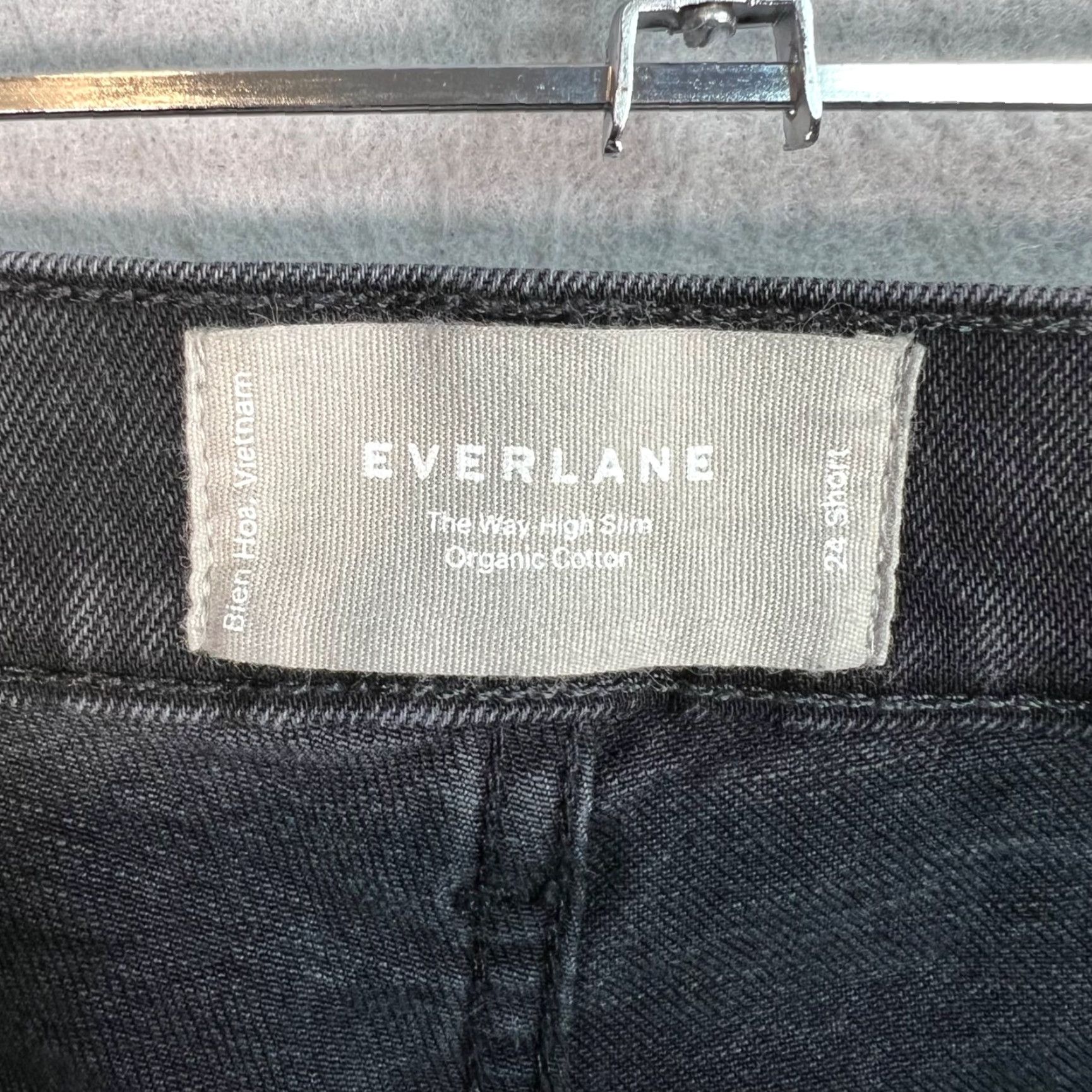Everlane Everlane Womens The Way High Slim Jeans Organic Cotton Black Size 24 Short Denim 28Inseam 5-Pocket Slim Tapered Womens Jeans Size 42" / US 20 - 3 Thumbnail