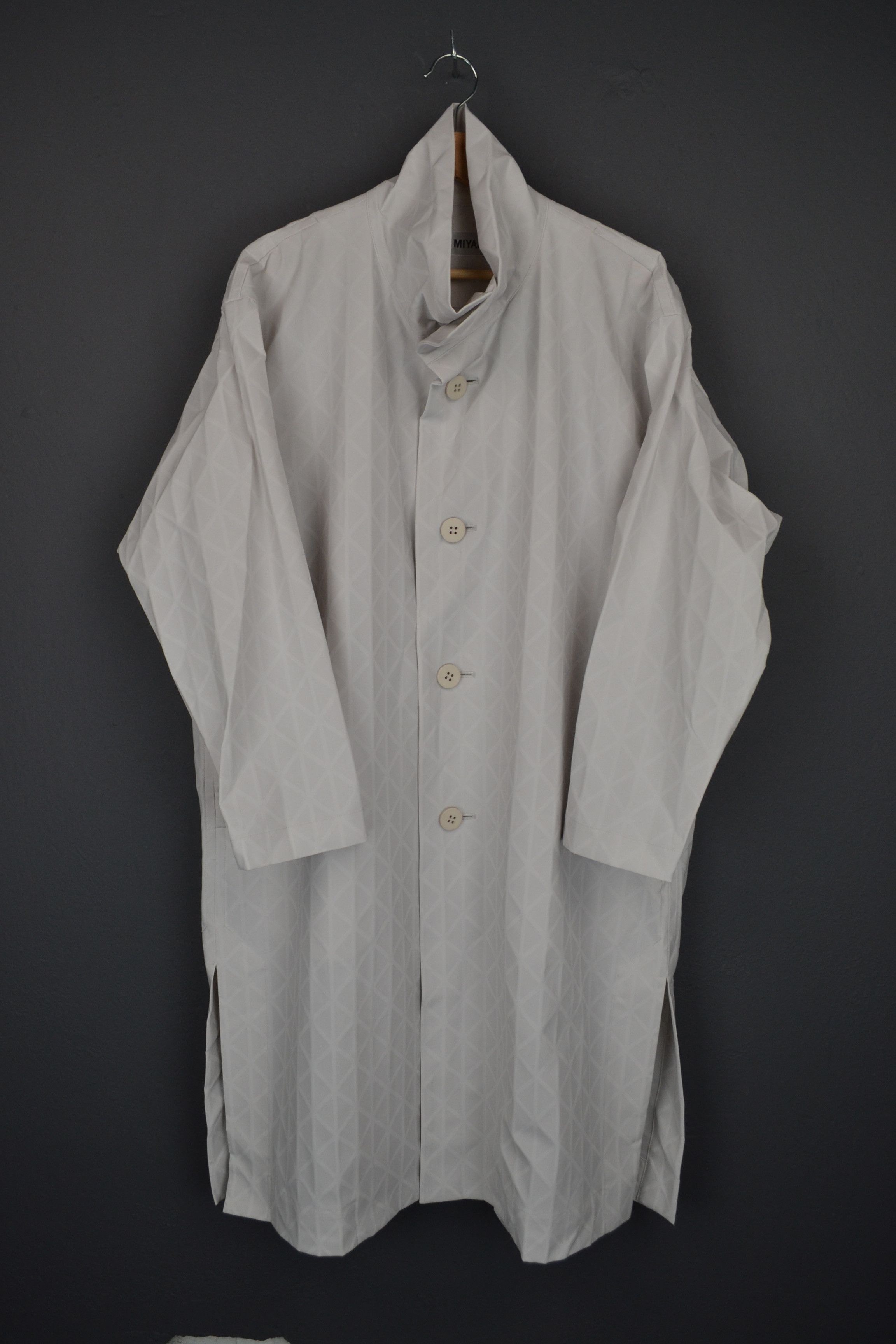 Issey Miyake Issey Miyake 1 Size Gray Blink Coat Bao Style Japan XS-S Size S / US 4 / IT 40 - 16 Thumbnail