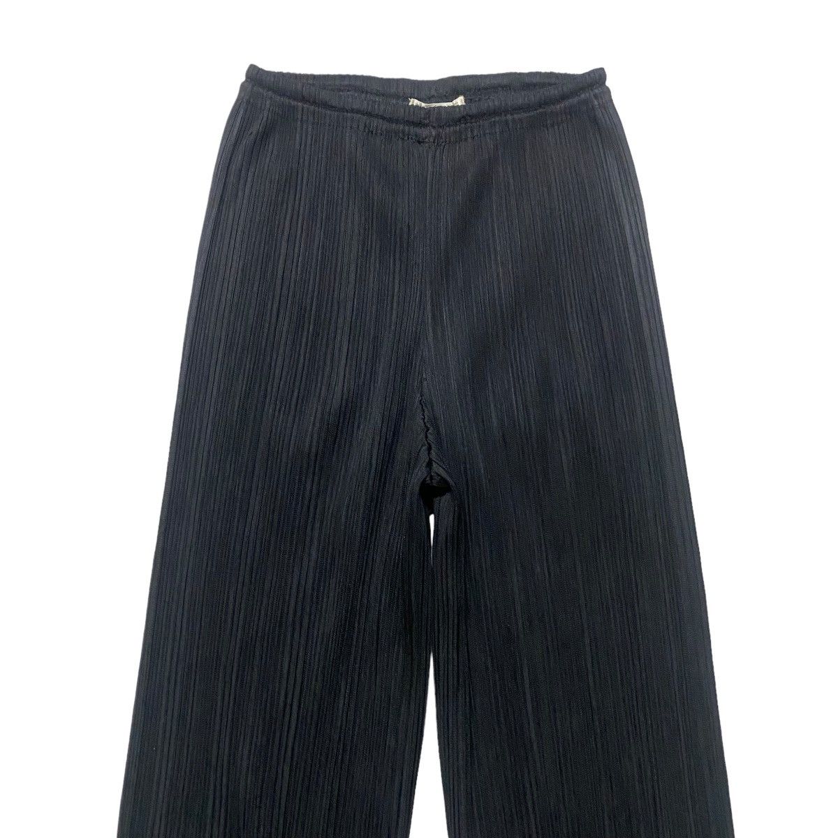Pleats Please Issey Miyake Vintage Pleats Please Black Pants Straight Leg Size US 30 / EU 46 - 4 Thumbnail
