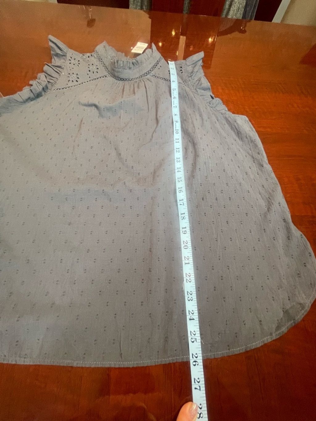 Loft LOFT Grey Eyelet Mock Neck Top L Cottagecore Coquette Blouse Size L / US 10 / IT 46 - 8 Thumbnail