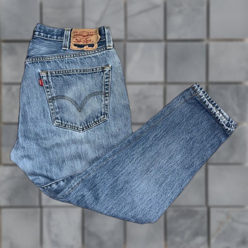 Levi's VINTAGE Levi’s 501 Jeans Straight Button Fly Distressed Denim Blue 36x26 Mens Size US 36 / EU 52 - 1 Thumbnail