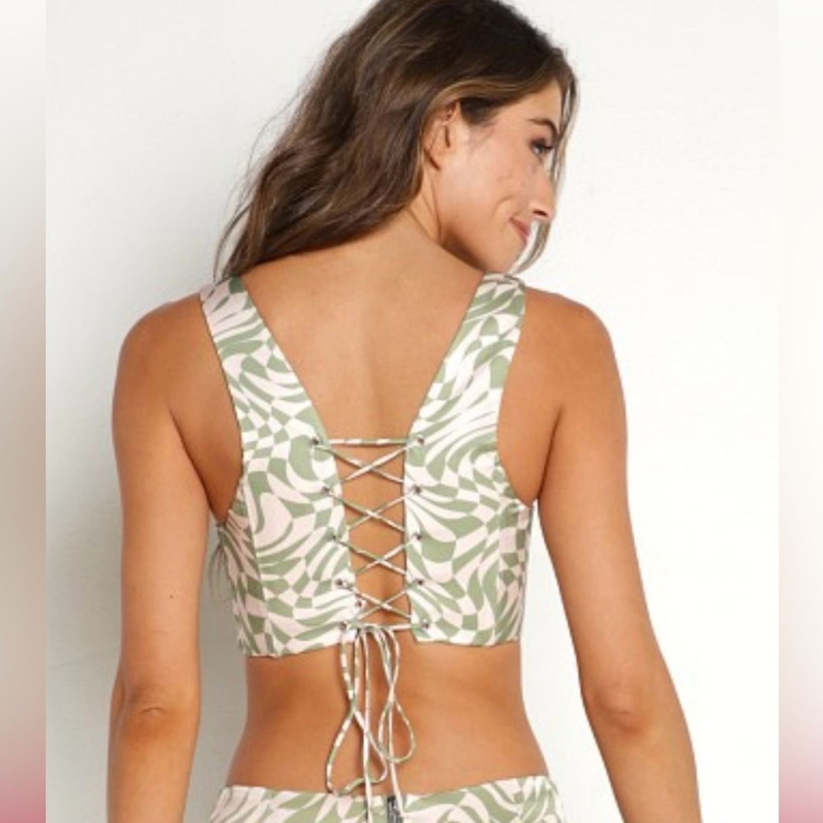 For Love & Lemons NWT For Love & Lemons $121.50 GreenCream Pattern Crop Size M Size M / US 6-8 / IT 42-44 - 2 Thumbnail