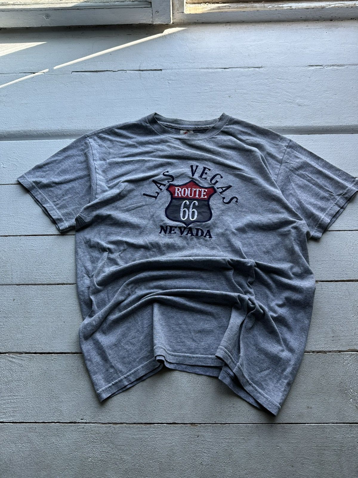 Vintage 🚨 LAS VEGAS NEVADA ROUTE 66 GRAY BIG LOGO TEE MEN Y2K Size US M / EU 48-50 / 2 - 1 Thumbnail