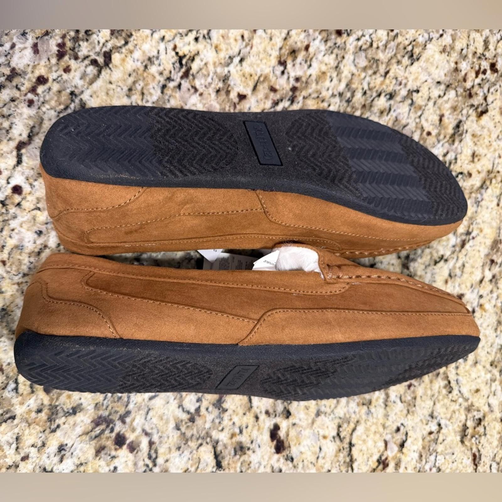 Other Banana Republic Factory tan faux leather & fur slipper XL Size US 7.5 / IT 37.5 - 6 Thumbnail