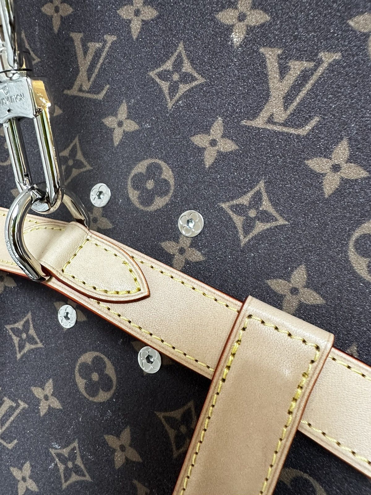 Louis Vuitton × Virgil Abloh LOUIS VUITTON LV VIRGIL SKATEBOARD BAG STRAP RUNWAY Size ONE SIZE - 12 Thumbnail