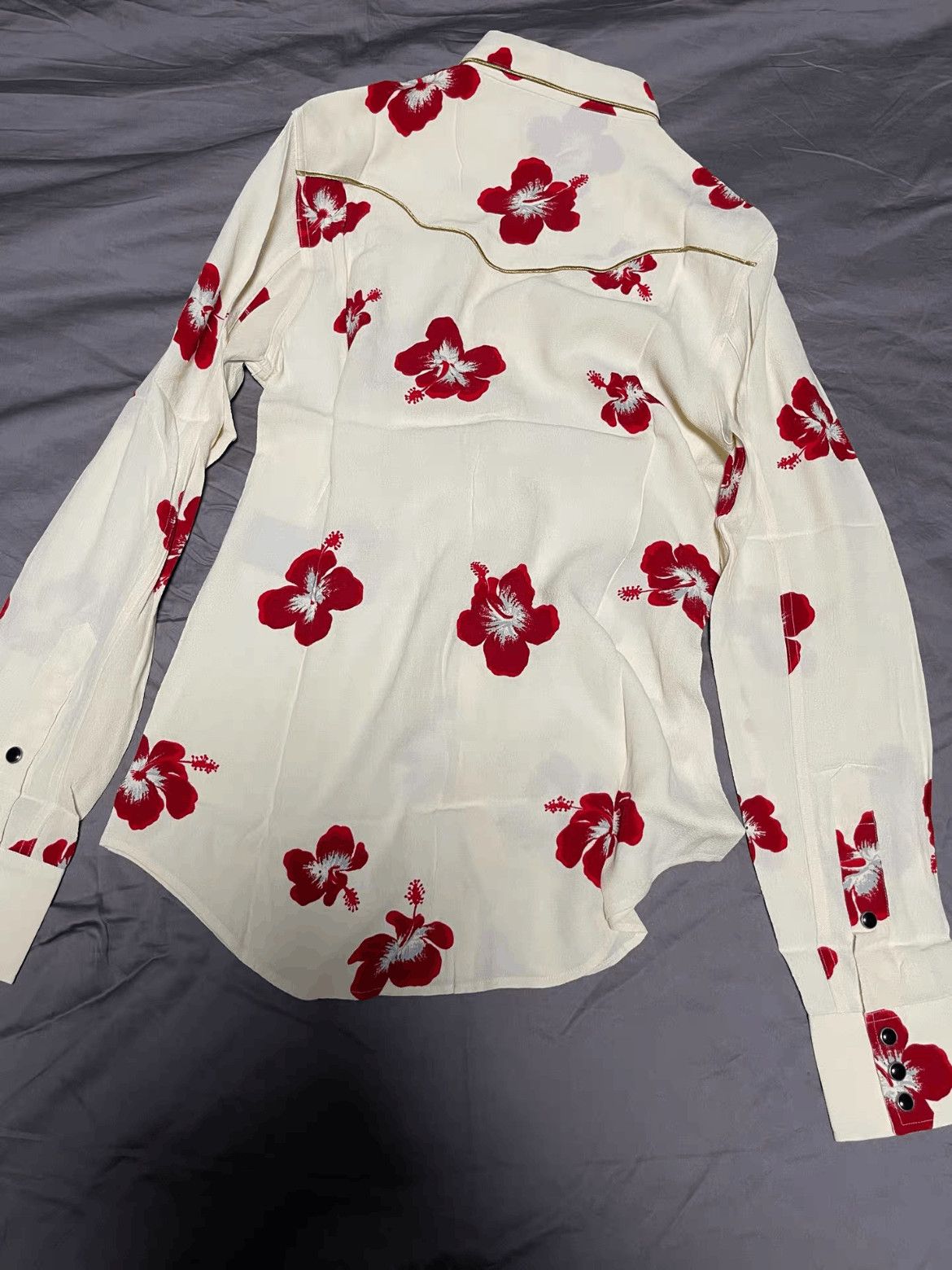 Saint Laurent Paris Saint Laurent Paris 16AW Flower Print Western Shirt Size US M / EU 48-50 / 2 - 2 Thumbnail
