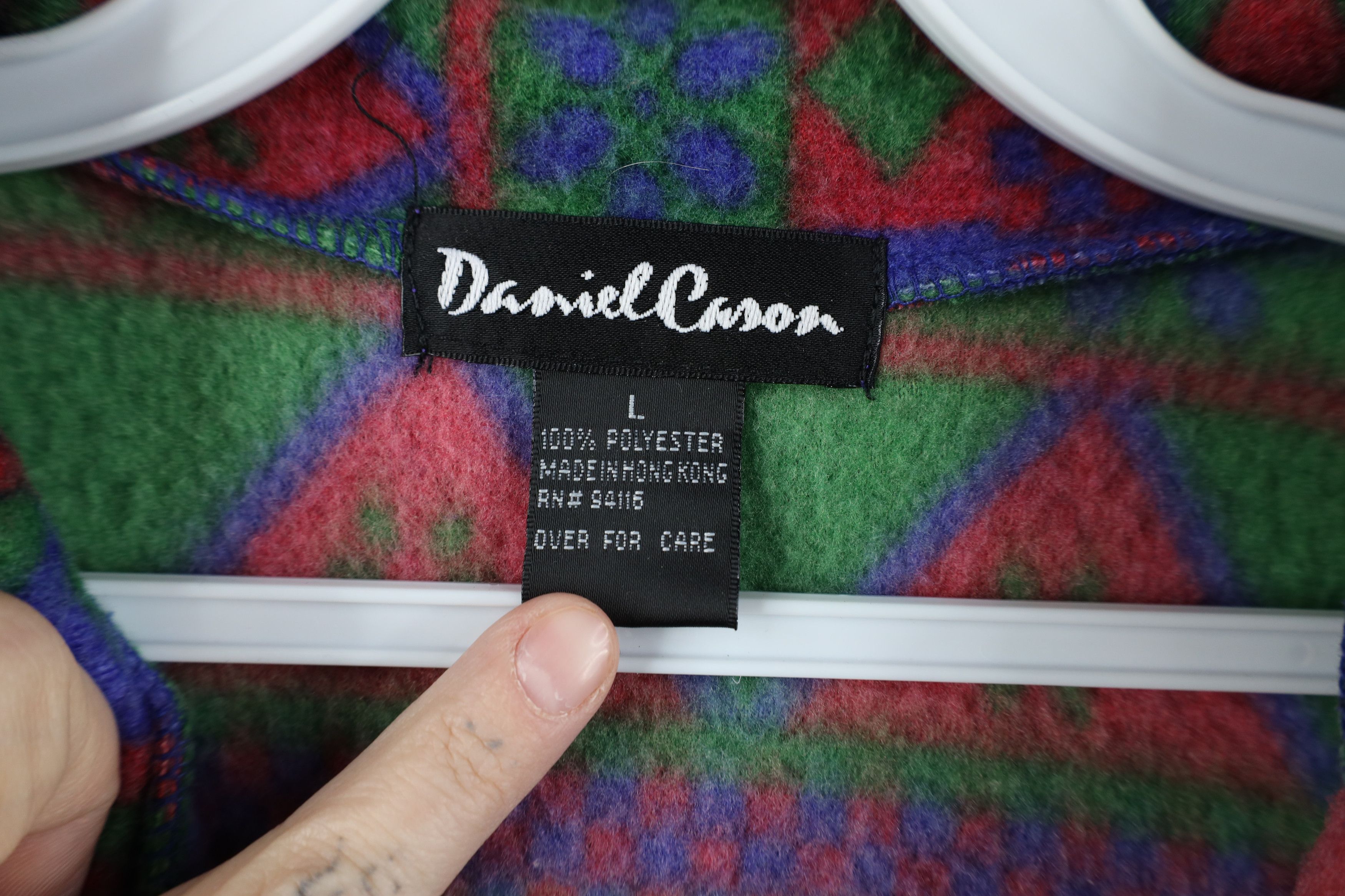 Vintage Vintage 90s Streetwear Snowflake Fair Isle Fleece Sweater Size L / US 10 / IT 46 - 4 Thumbnail