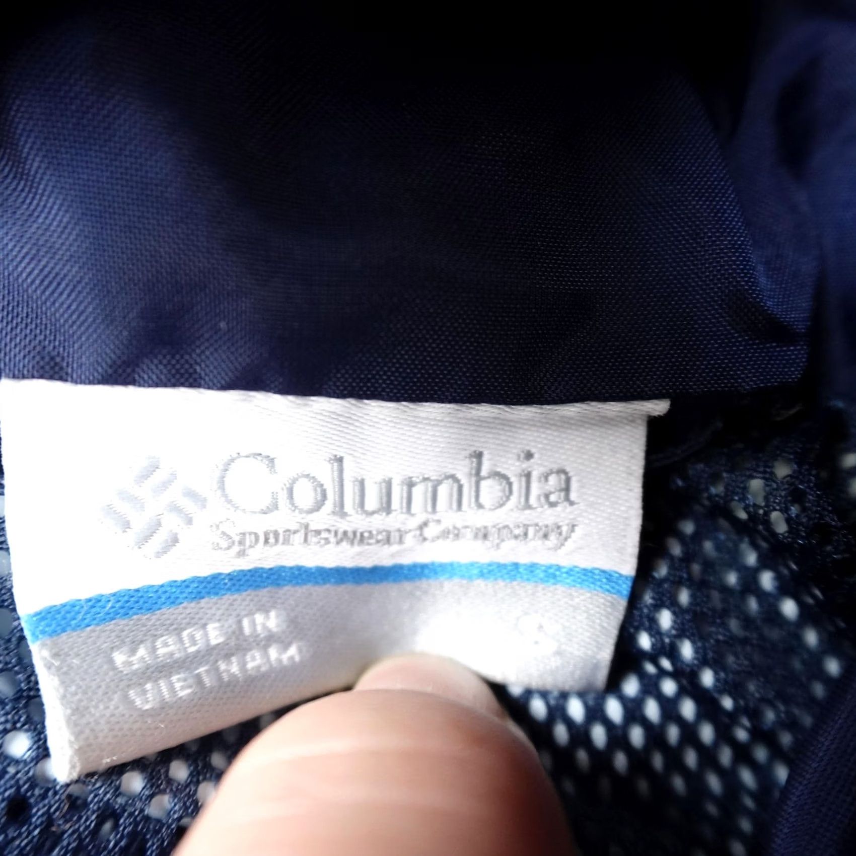 Vintage Columbia Jacket Mens S Blue Omni Tech Hooded Waterproof Rain Coat Windbreaker Size US S / EU 44-46 / 1 - 7 Thumbnail