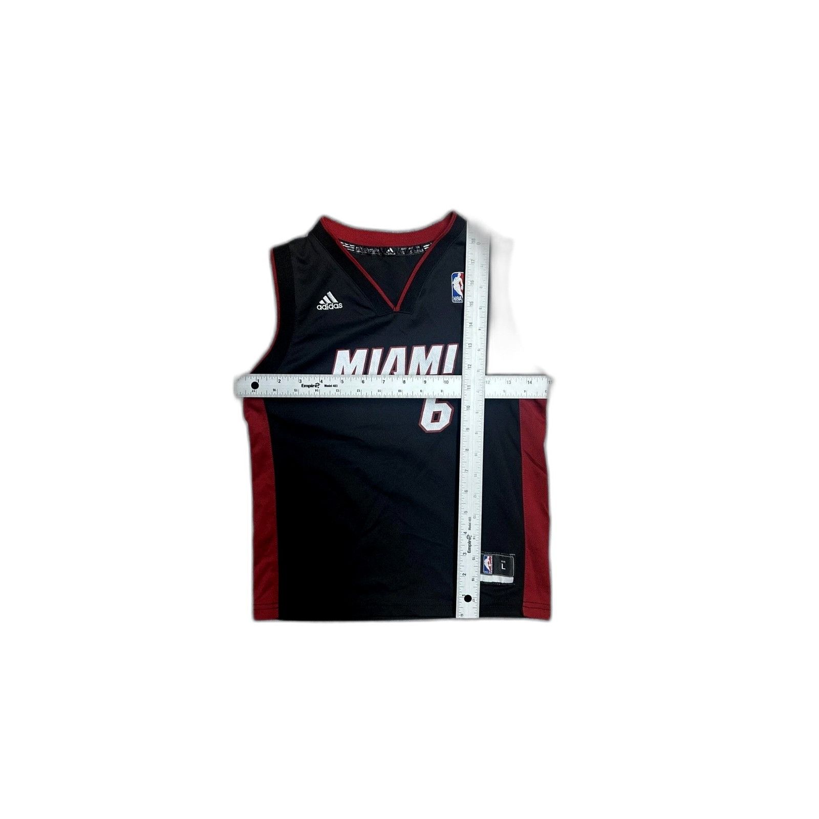 Adidas LeBron James Miami Heat Adidas Jersey 2010 Swingman NBA Boys Size US L / EU 52-54 / 3 - 5 Thumbnail