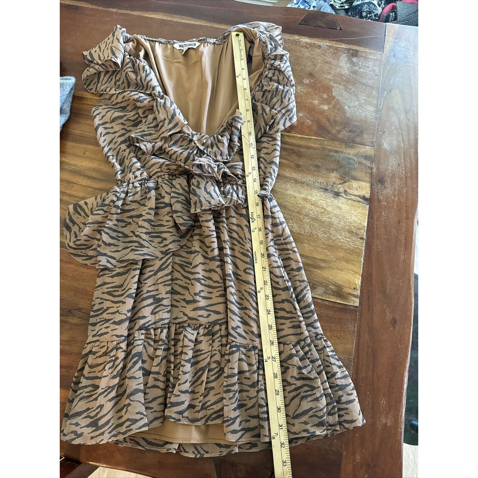 Wall + Water WALTER BAKER Shelly dress wrap-effect ruffled tiger crepon m Size M / US 6-8 / IT 42-44 - 7 Thumbnail