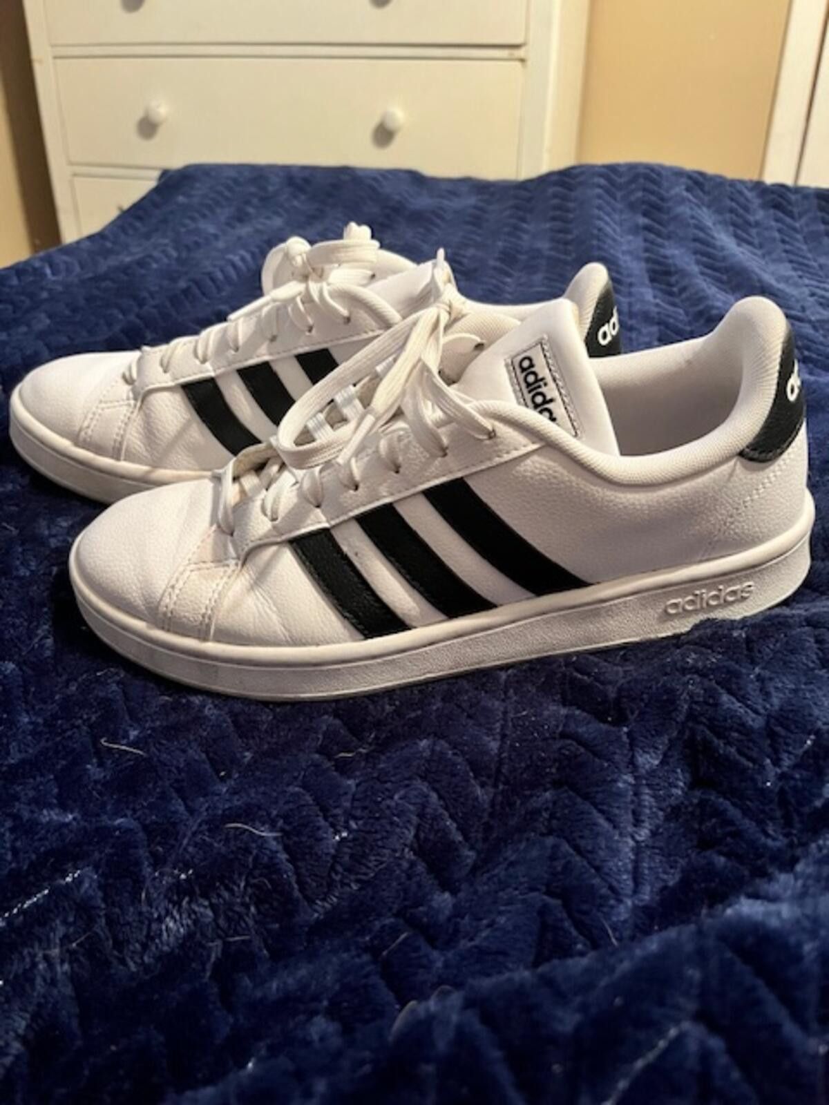 Adidas Adidas Grand Court White and Black Sneakers Size 9 Size US 9 / EU 42 - 1 Thumbnail