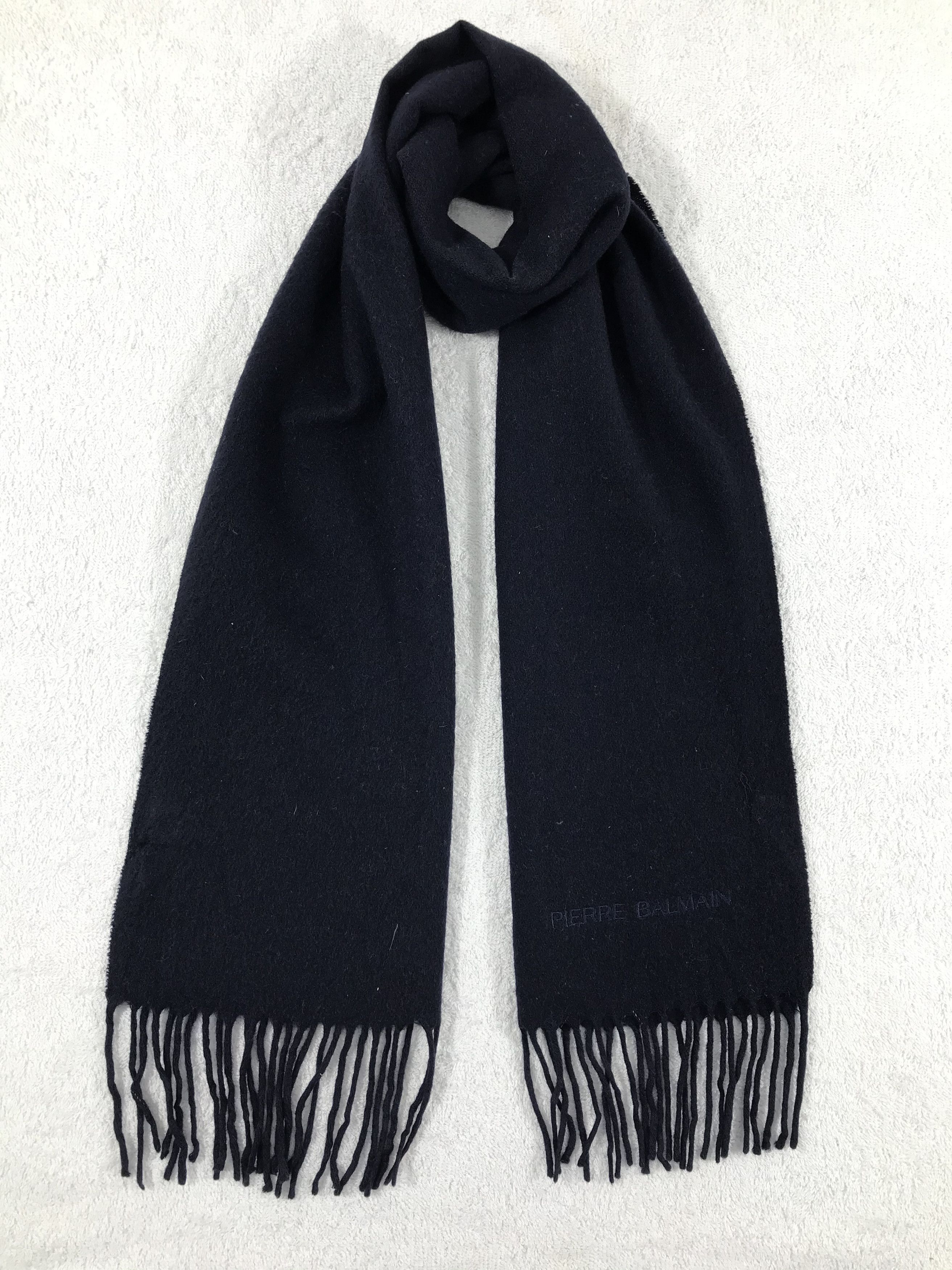 Vintage Pierre Balmain Scarf / Muffler / Neckwear - WW1434 Size ONE SIZE - 1 Thumbnail