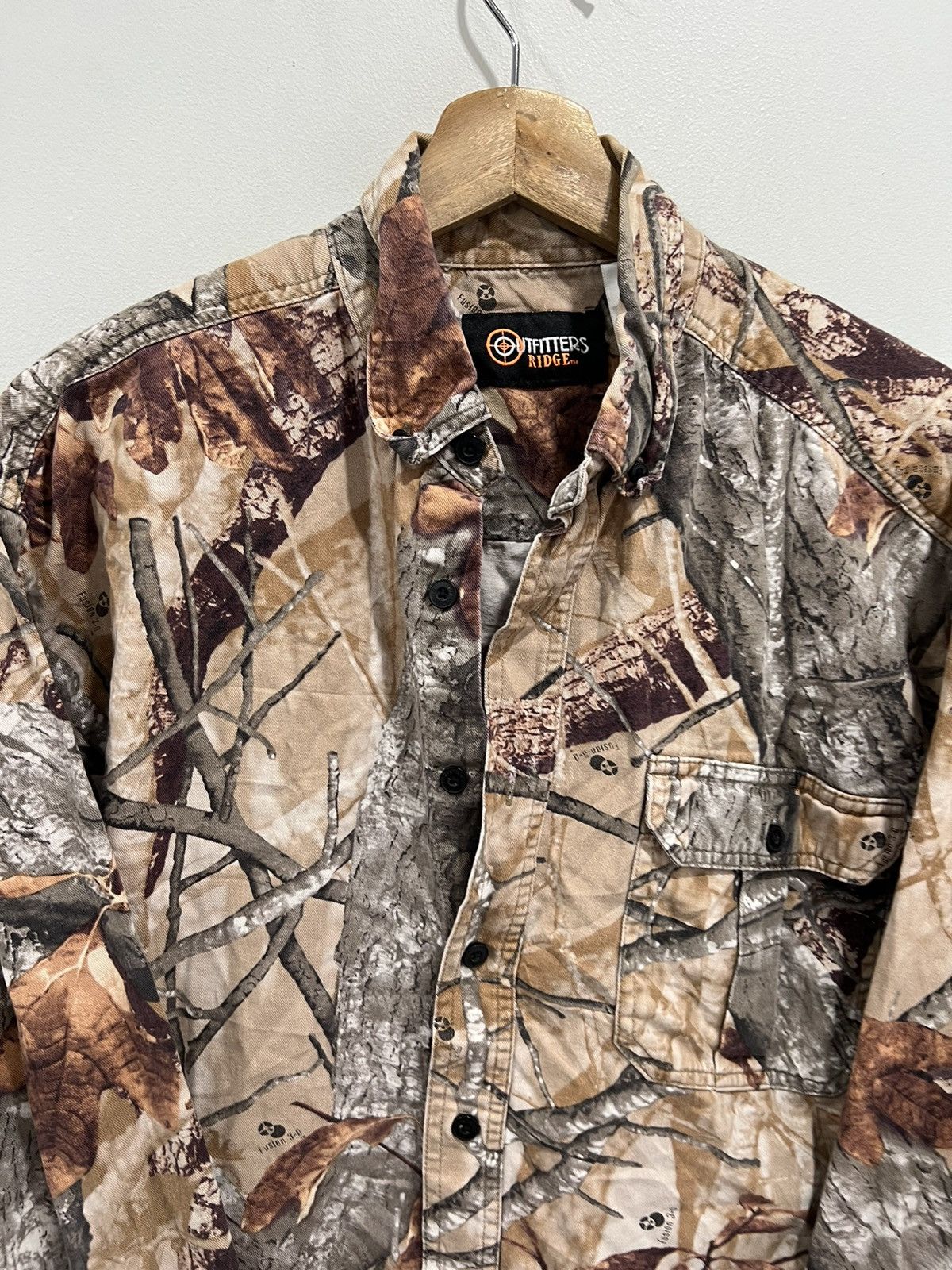 Vintage Vintage Real Tree Camo Button Up shirt Size US L / EU 52-54 / 3 - 3 Thumbnail