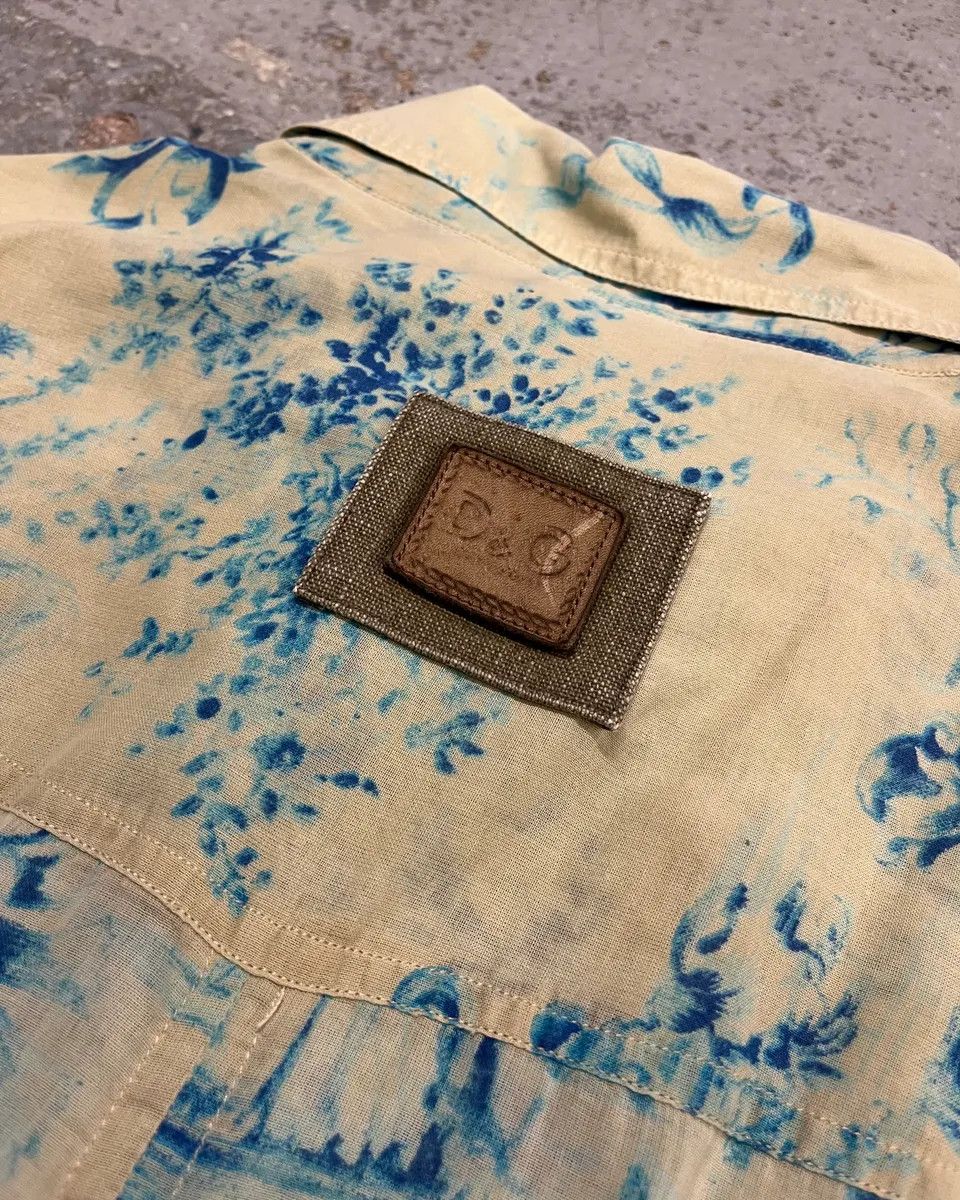 Dolce & Gabbana SS2004 Dolce & Gabbana Blue Floral Print Cream Shirt Size US L / EU 52-54 / 3 - 9 Thumbnail