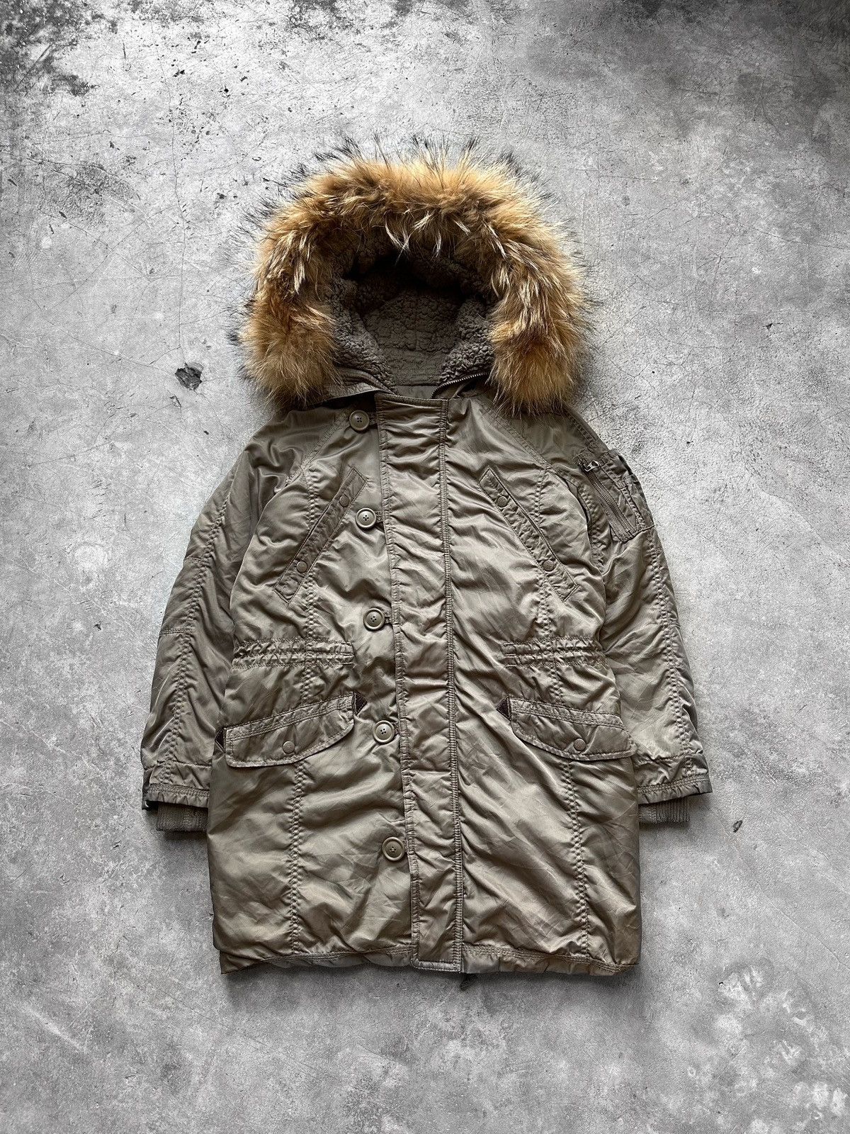 ジャケット・アウター Goa fur jacket G.O.A RACCOON FUR PARKA WITH DETACHABLE HOOD – glam archive