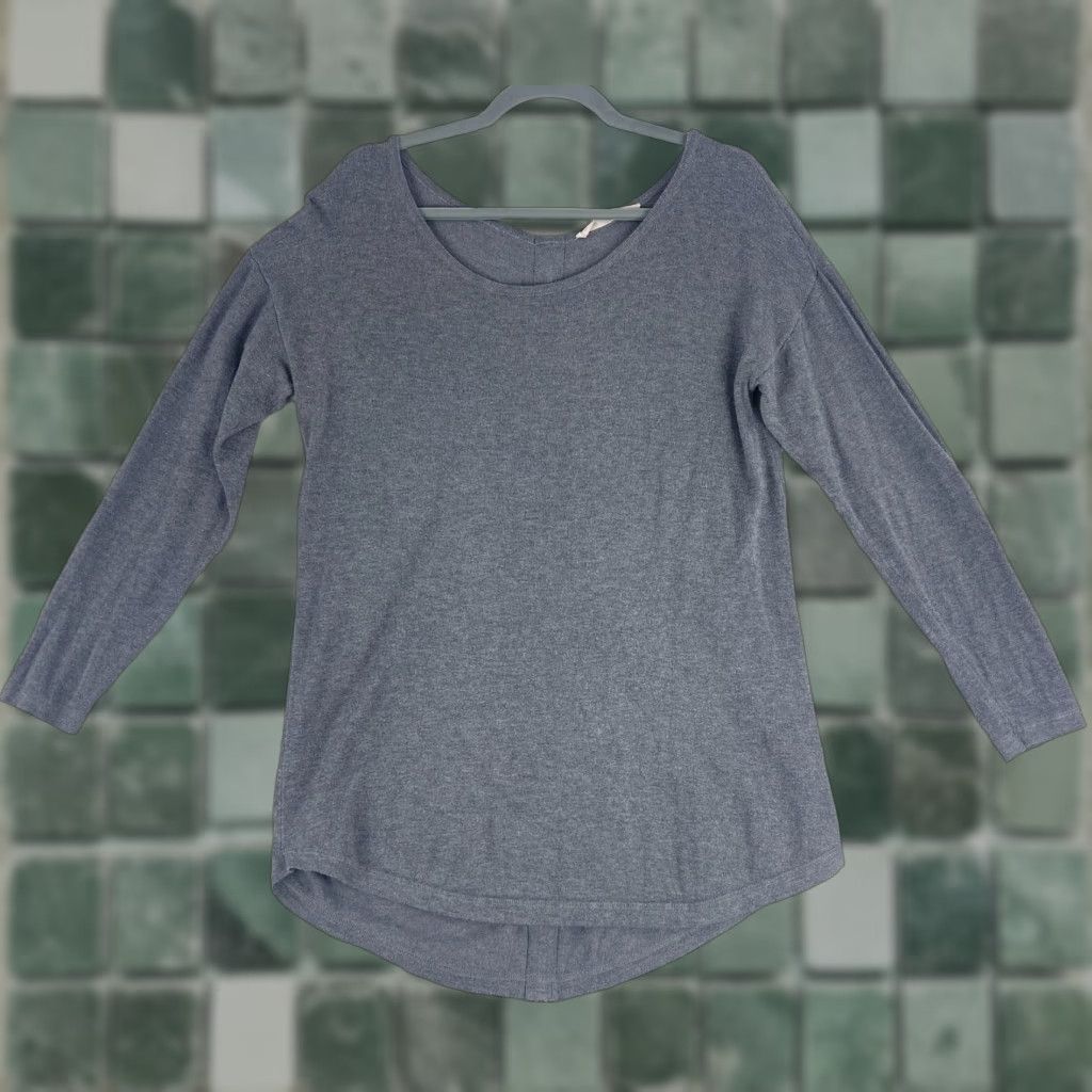 Soft Surroundings Soft Surroundings Shirt Womens Medium Gray Long Sleeve Casual Basic Tunic Blouse Size M / US 6-8 / IT 42-44 - 1 Thumbnail