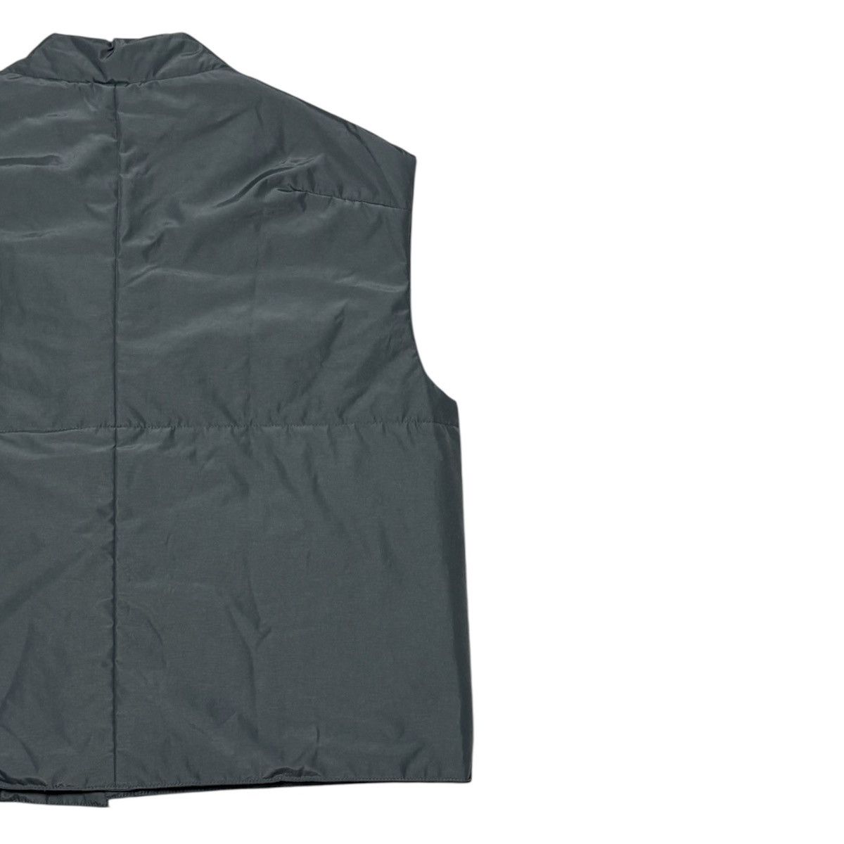 Yeezy YEEZY SEASON 1 MILITARY VEST KANYE WEST RARE YZY SZN 1 Size US XS / EU 42 / 0 - 10 Thumbnail