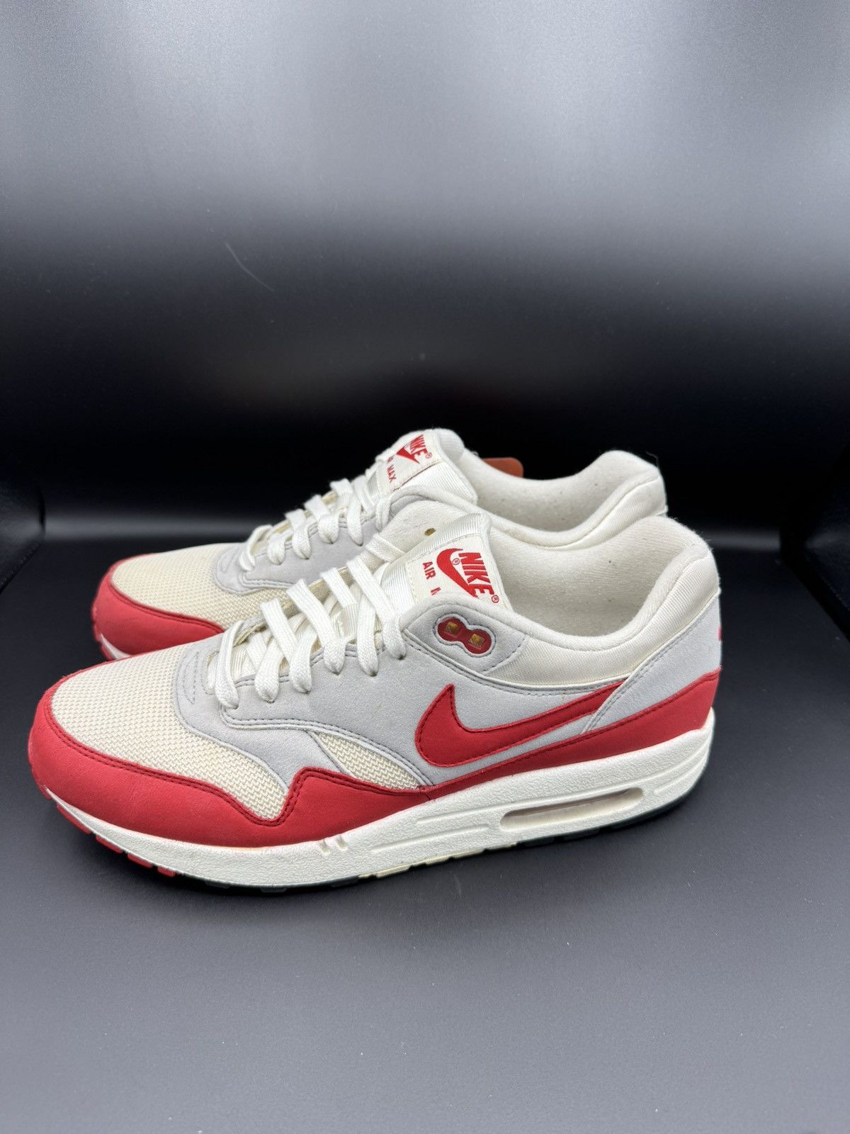 Nike Air Max 1 OG Vintage Size US 9 / EU 42 - 1 Thumbnail