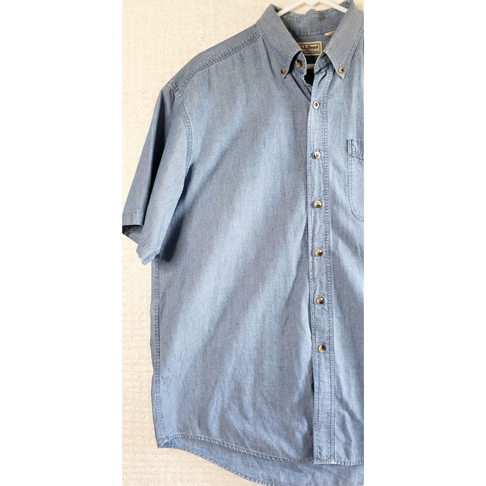 Vintage LL Bean Denim Short Sleeve Button Down Shirt Men Large Regular Blue Cotton Denim Button-Up Shirt Men's Large Regular Blue Size US L / EU 52-54 / 3 - 3 Thumbnail