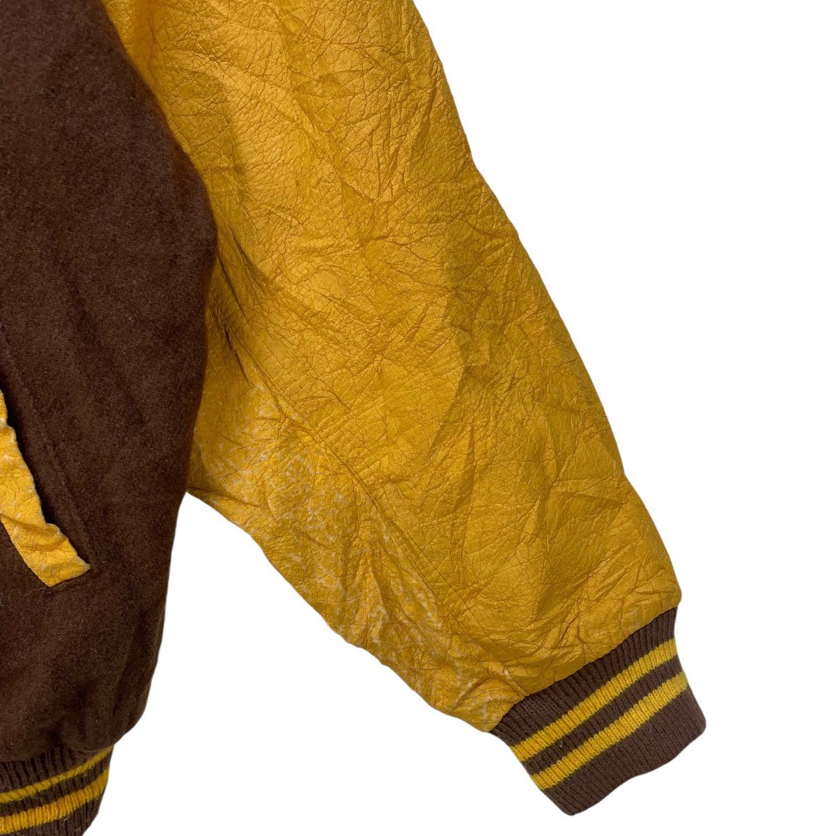 Japanese Brand Vintage Japanese Brand Varsity Big Logo Size US L / EU 52-54 / 3 - 5 Thumbnail