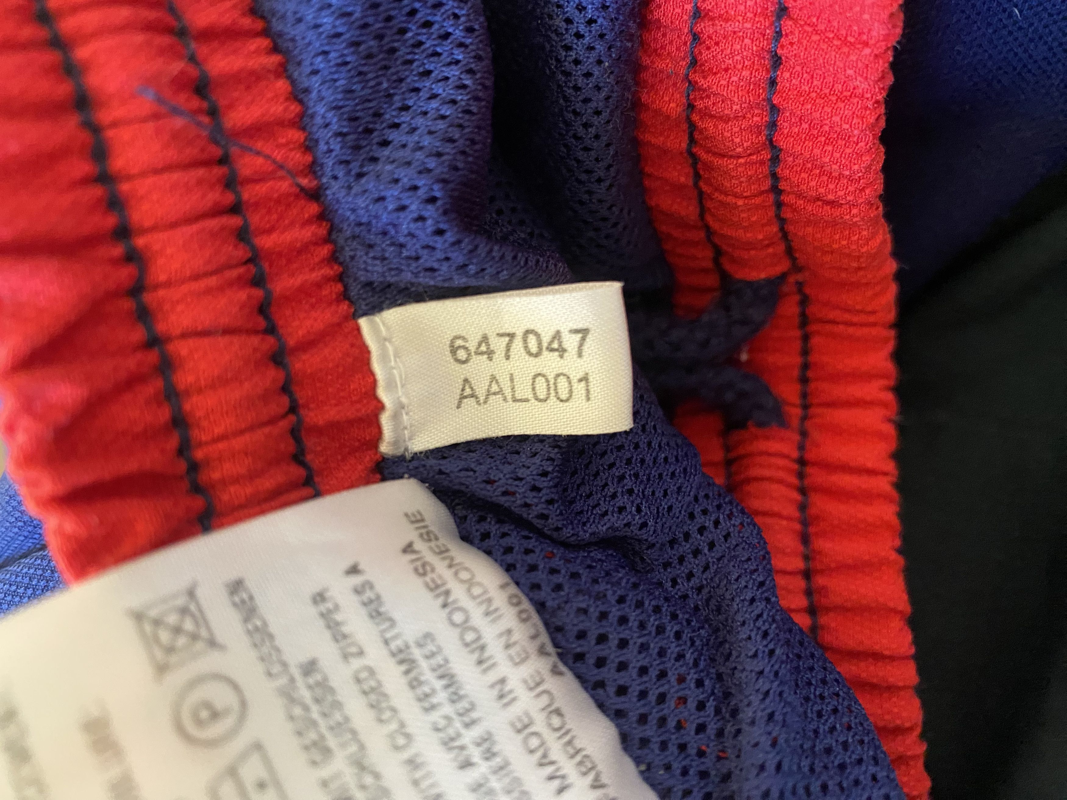Adidas Vintage 80/90' ADIDAS Men's Sweatpants - D176 - UNIQUE Size US 36 / EU 52 - 7 Thumbnail