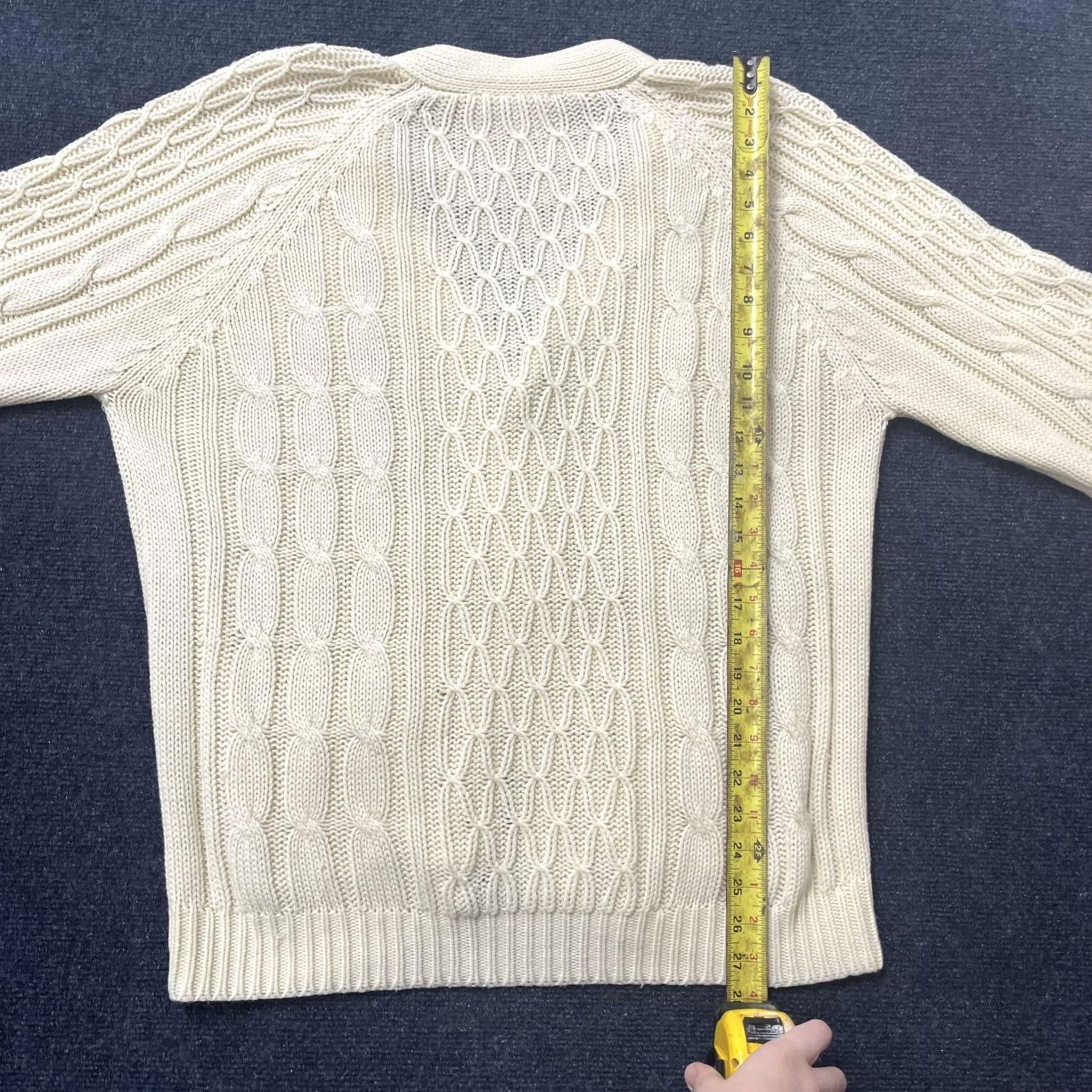 Vintage VINTAGE Cable Knit Cardigan Sweater Womens Medium Cream Button Front Pockets Knit Cardigan Size L / US 10 / IT 46 - 4 Thumbnail