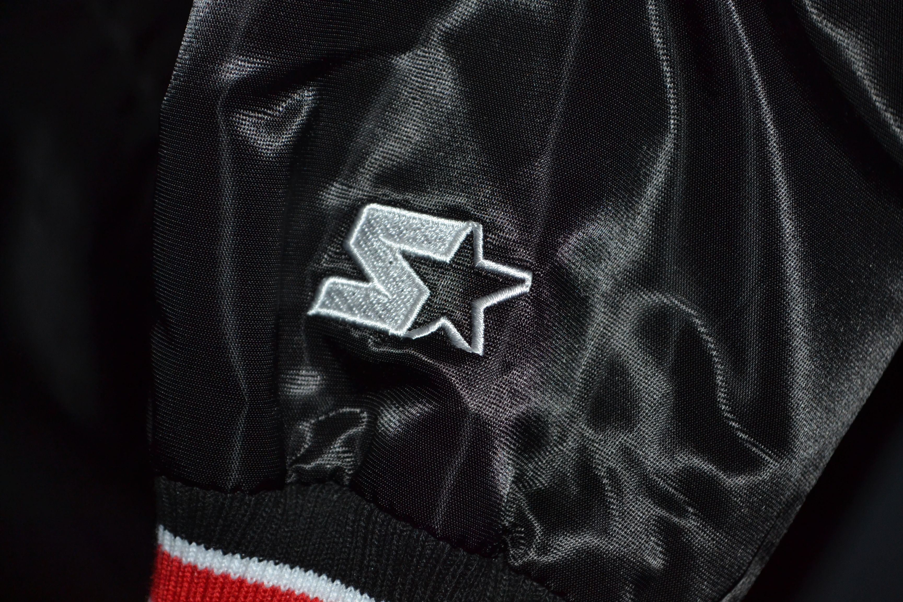 Starter Starter Raptors Bomber Jacket Size XL Size US XL / EU 56 / 4 - 5 Thumbnail