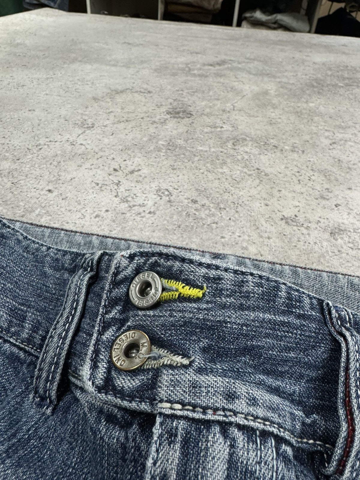 Diesel × Vintage Vintage Diesel Flare Faded Denim Jeans Size US 28 / EU 44 - 5 Thumbnail