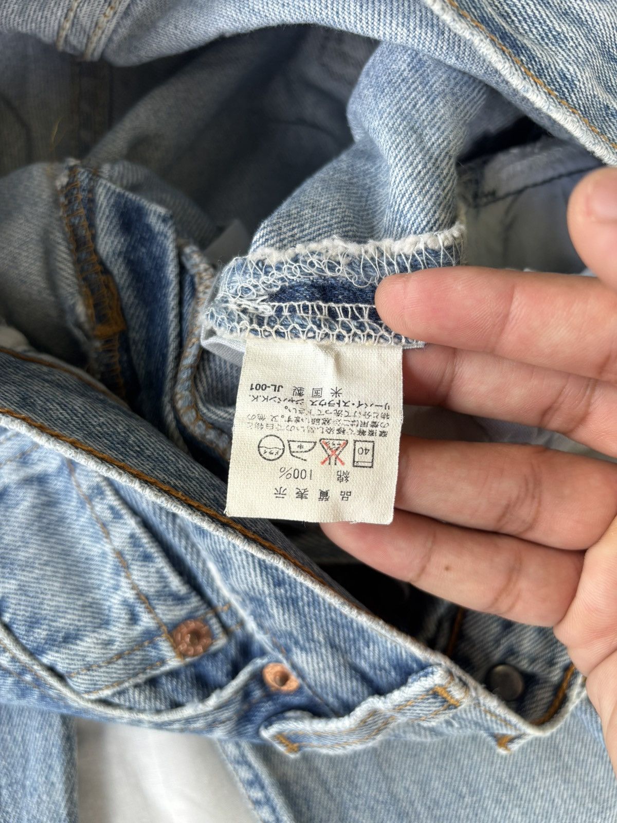 Levi's 💥VINTAGE LEVIS 501 USA #552 DISTRESSED DENIM JEANS Size US 28 / EU 44 - 12 Thumbnail