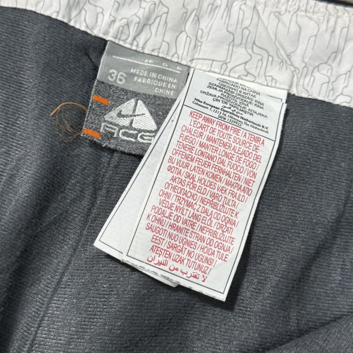 Nike ACG Nike ACG paracute Cargo Size US 36 / EU 52 - 8 Thumbnail