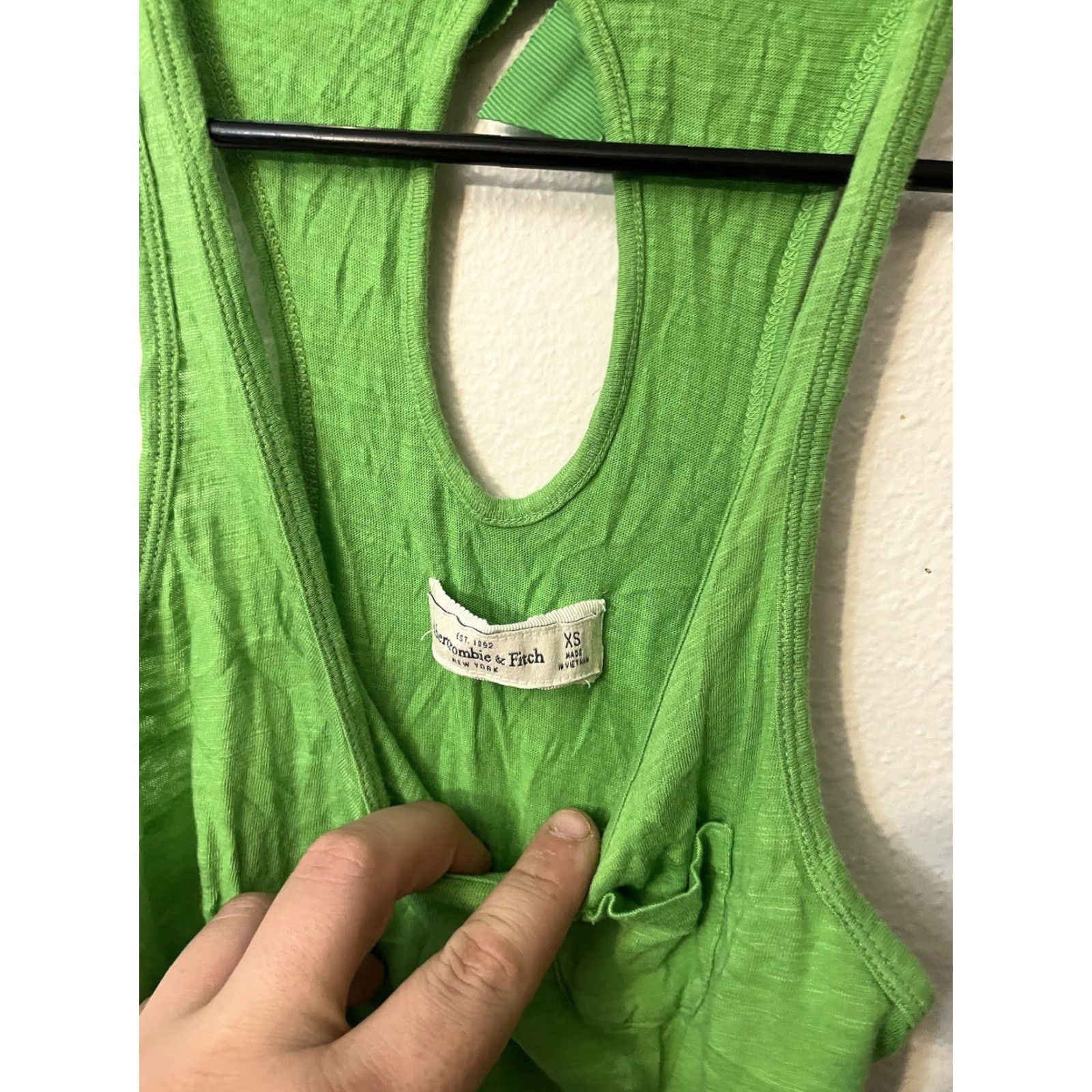 Abercrombie & Fitch VINTAGE Abercrombie & Fitch Tank Top Women Size XS Green Sleeveless Halter Casual Basic 90s Size XS / US 0-2 / IT 36-38 - 3 Thumbnail