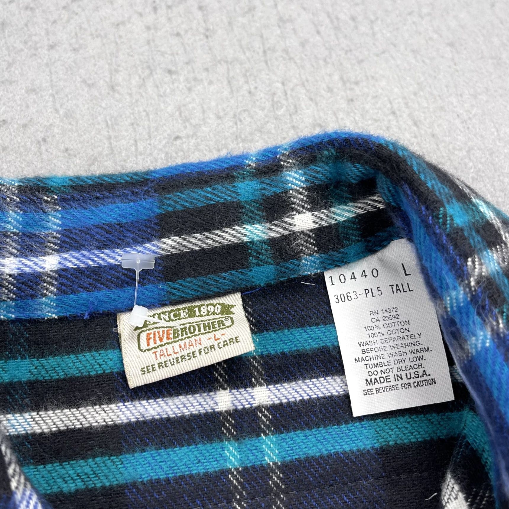 Vintage VINTAGE FIVEBROTHER Shirt Mens L Tallman Cotton Flannel Plaid Blue 90s Western Heavyweight Pockets Button-Up Style: Casual Workwear Travel Mens Size US L / EU 52-54 / 3 - 5 Thumbnail