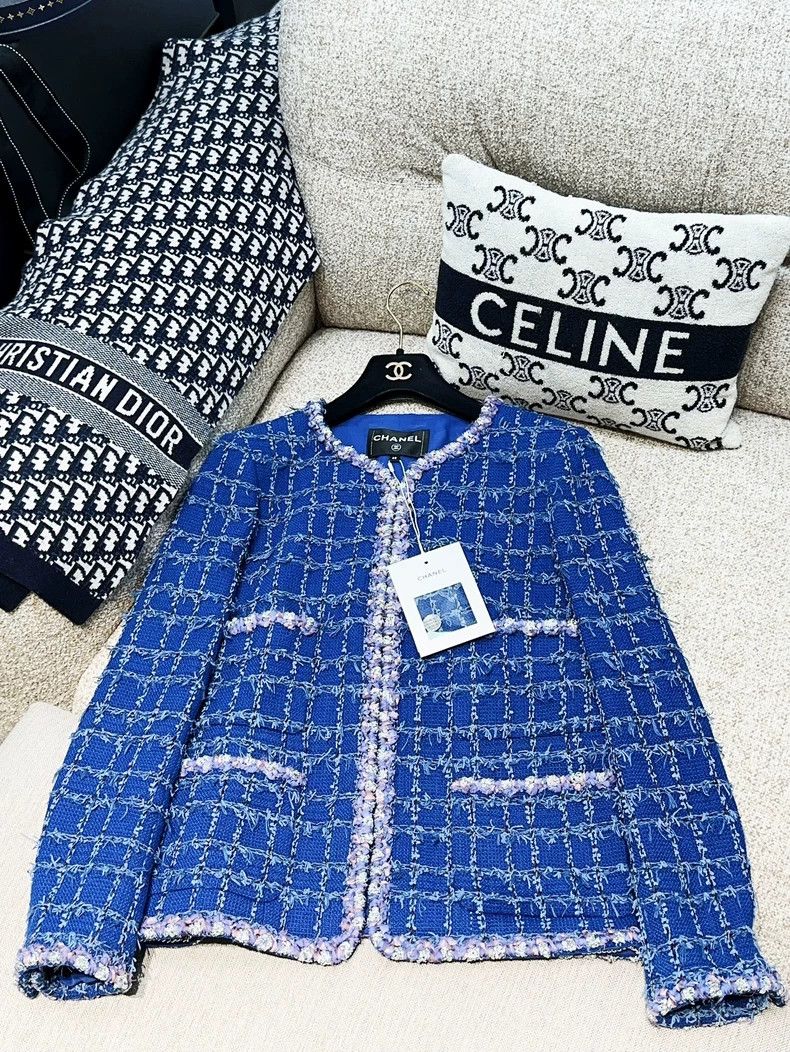 Chanel Chanel 23C early spring show blue mixed color four-pocket Size S / US 4 / IT 40 - 1 Thumbnail