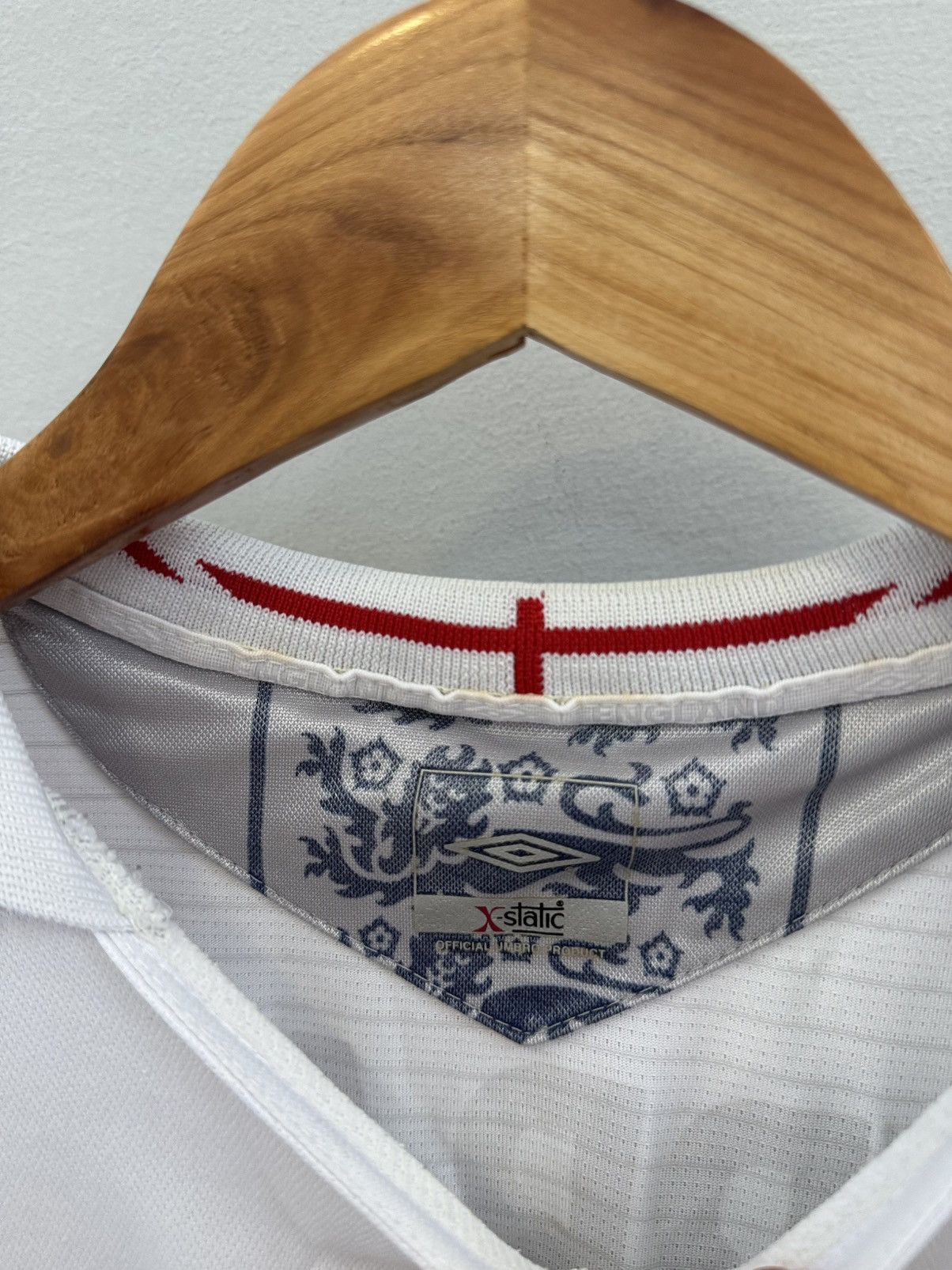 Umbro × Vintage Umbro England 2007/2009 #4 Gerrard Football Jersey Size US L / EU 52-54 / 3 - 10 Thumbnail