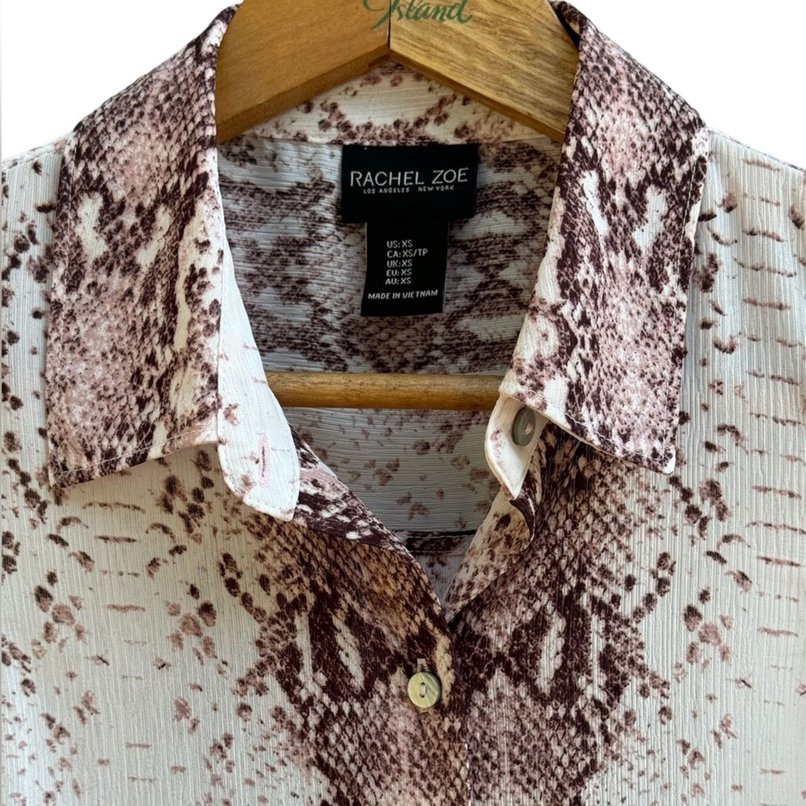 Rachel Zoe Rachel Zoe Sleeveless Collar Snakeskin Print Blouse Size XS Size XS / US 0-2 / IT 36-38 - 4 Thumbnail