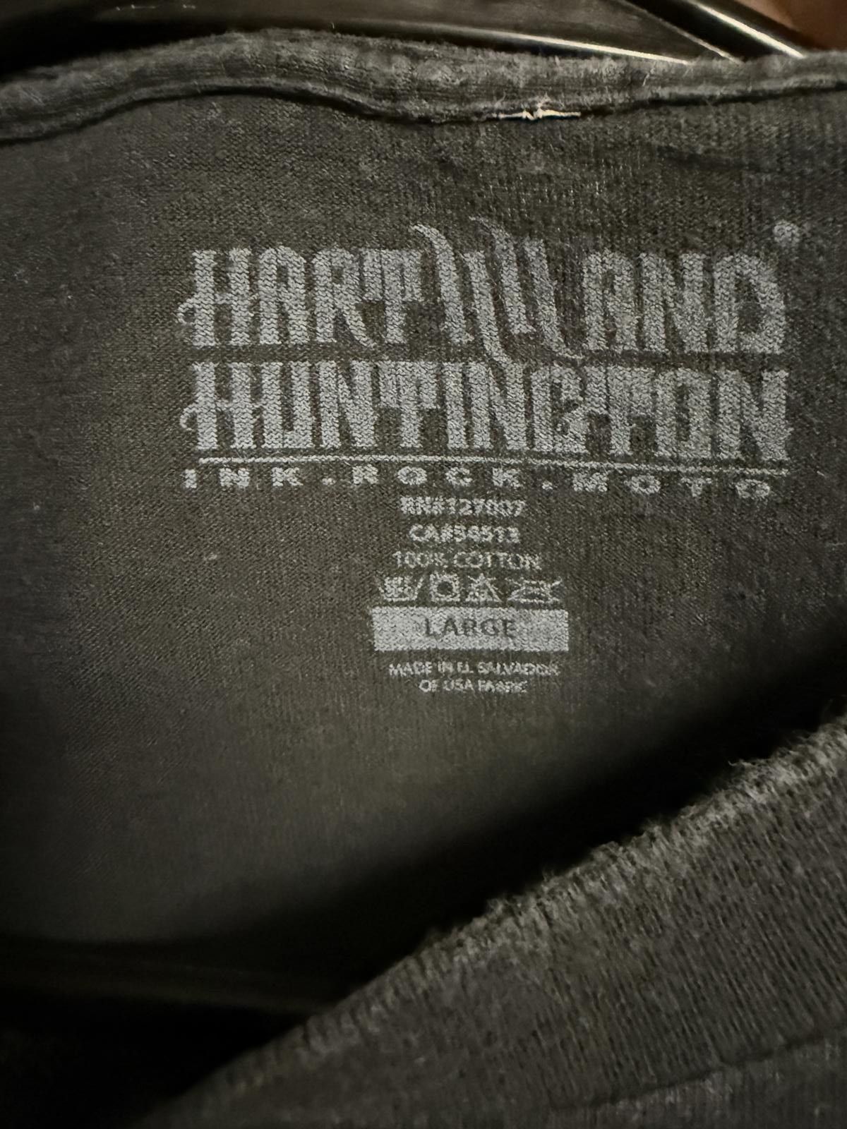 Designer Y2K Tattoo Hart and Huntington Ink T-shirt - L Size US L / EU 52-54 / 3 - 2 Thumbnail