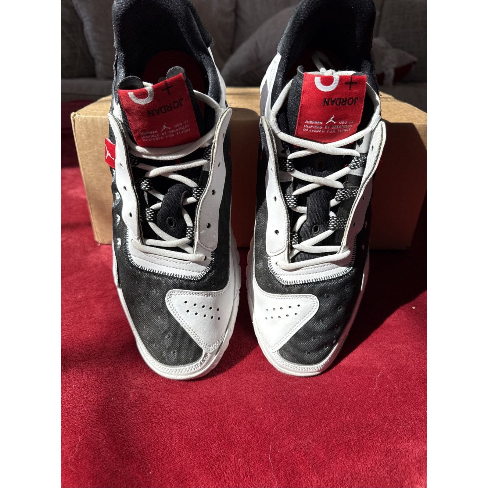 Jordan Brand Jordan Delta 2 Chicago Bulls Black White Red Low Top Size US 13 / EU 46 - 5 Thumbnail