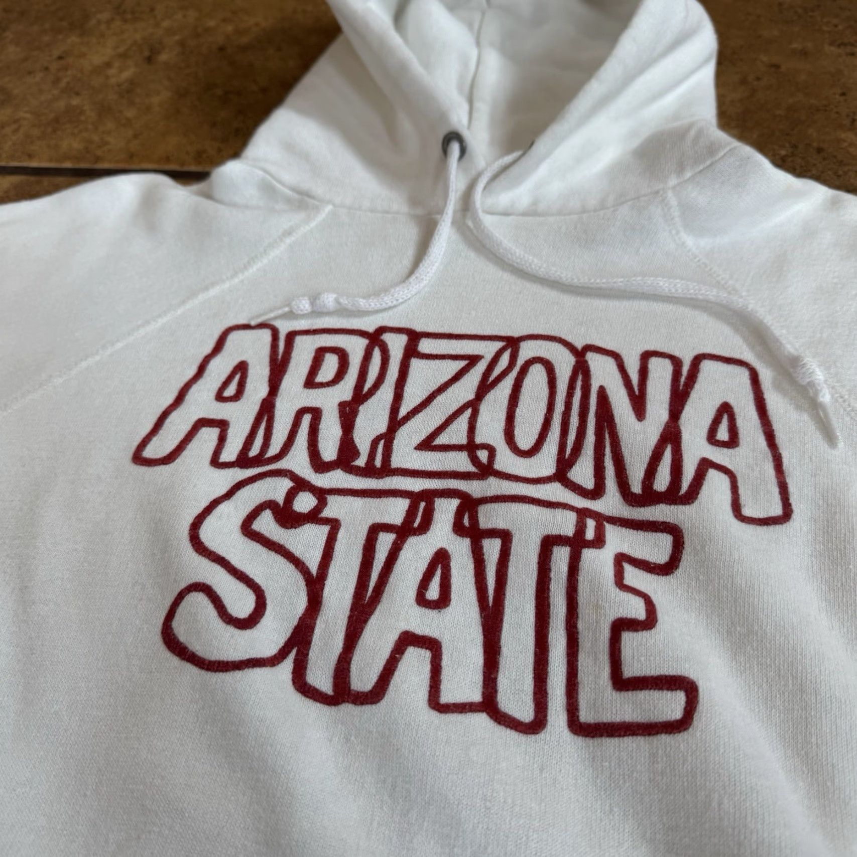 Vintage VINTAGE Arizona State Hoodie Sweatshirt Men L White 80s 70s flock print USA Size US L / EU 52-54 / 3 - 2 Thumbnail