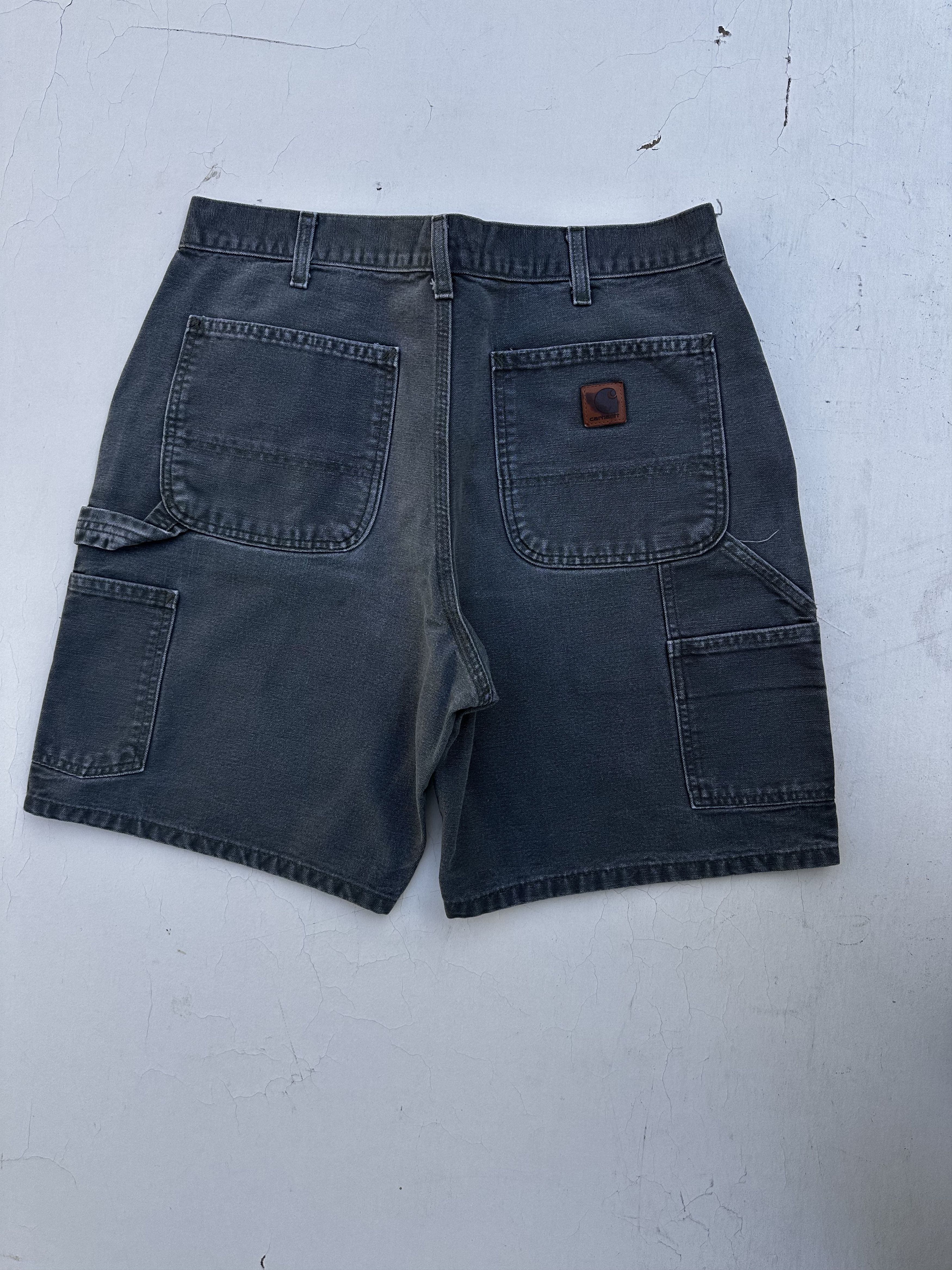 Carhartt Vintage B25 Mos green Carhartt shorts Size US 33 - 1 Thumbnail