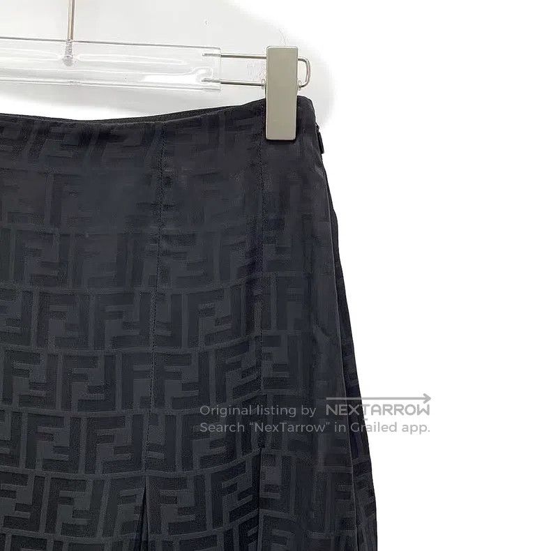 Fendi Fendi Black logo letter full-printed mulberry silk casual Size 26" / US 2 / IT 38 - 3 Thumbnail